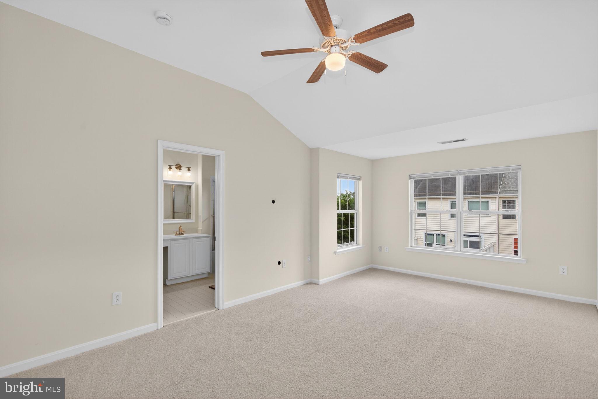 POTOMAC STATION - Residential