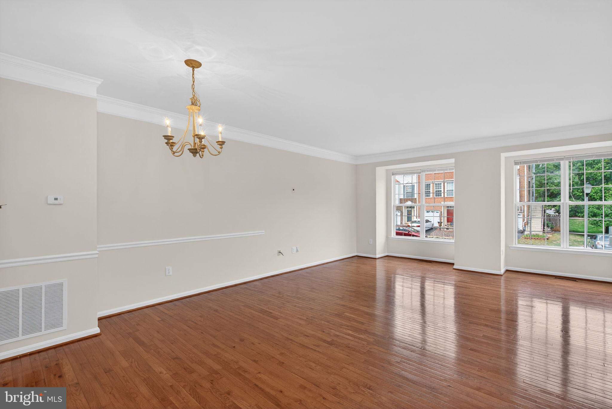 POTOMAC STATION - Residential