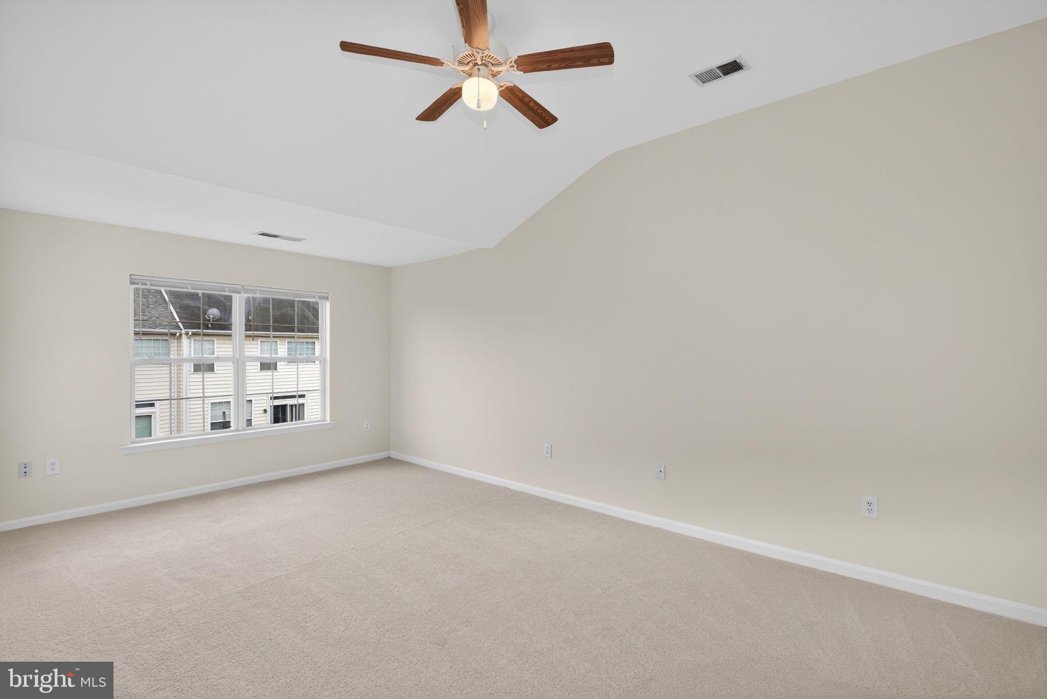 POTOMAC STATION - Residential