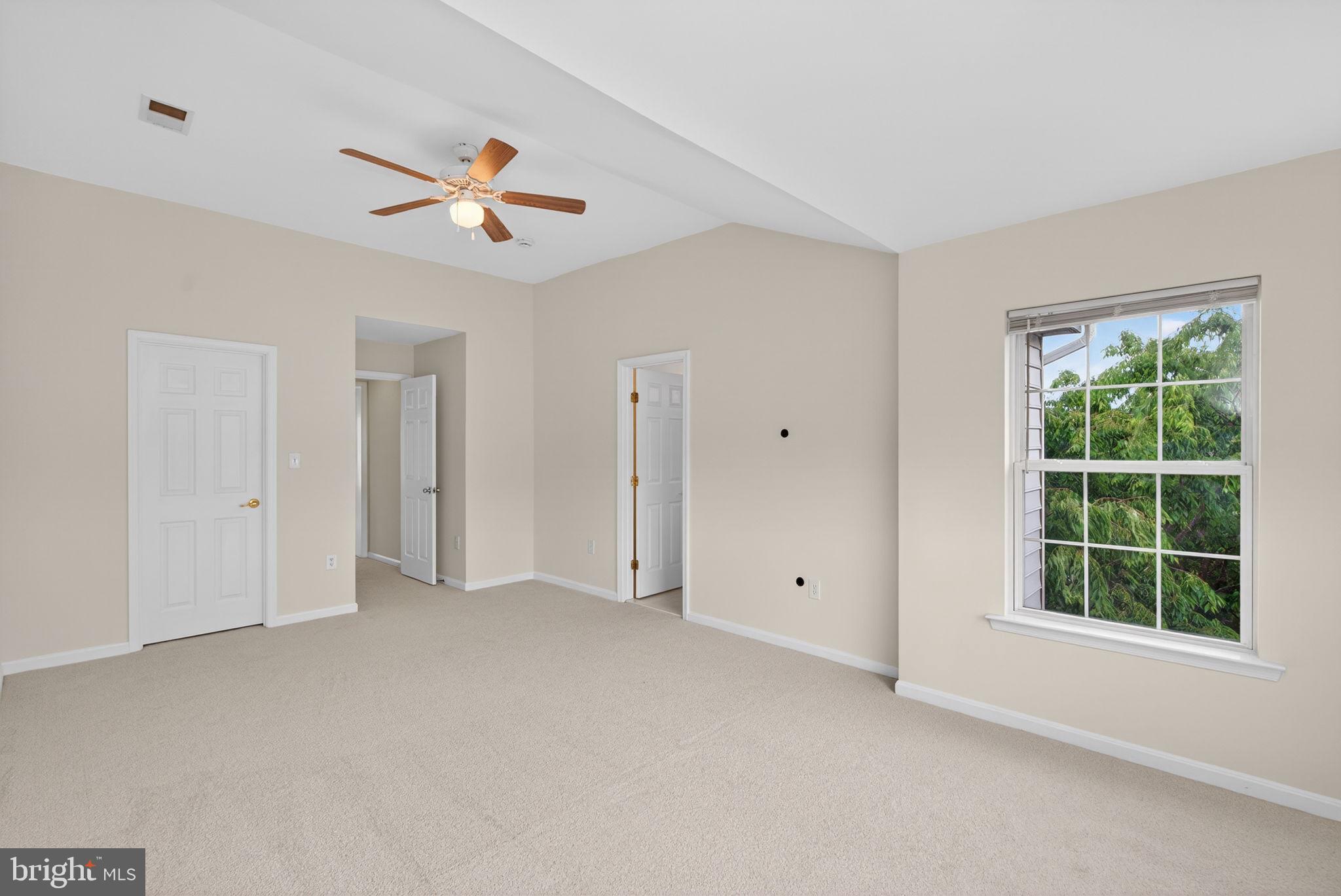 POTOMAC STATION - Residential