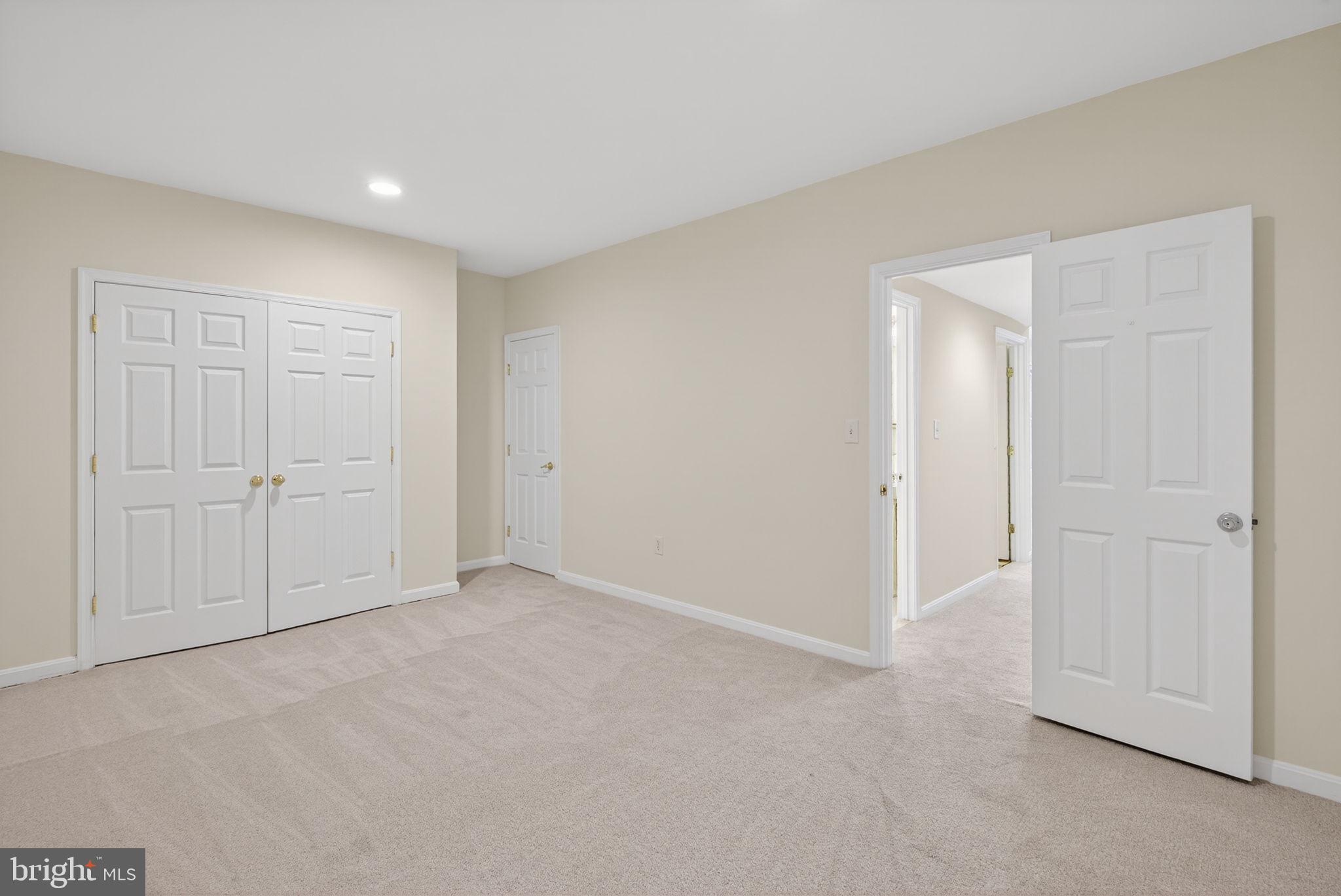 POTOMAC STATION - Residential