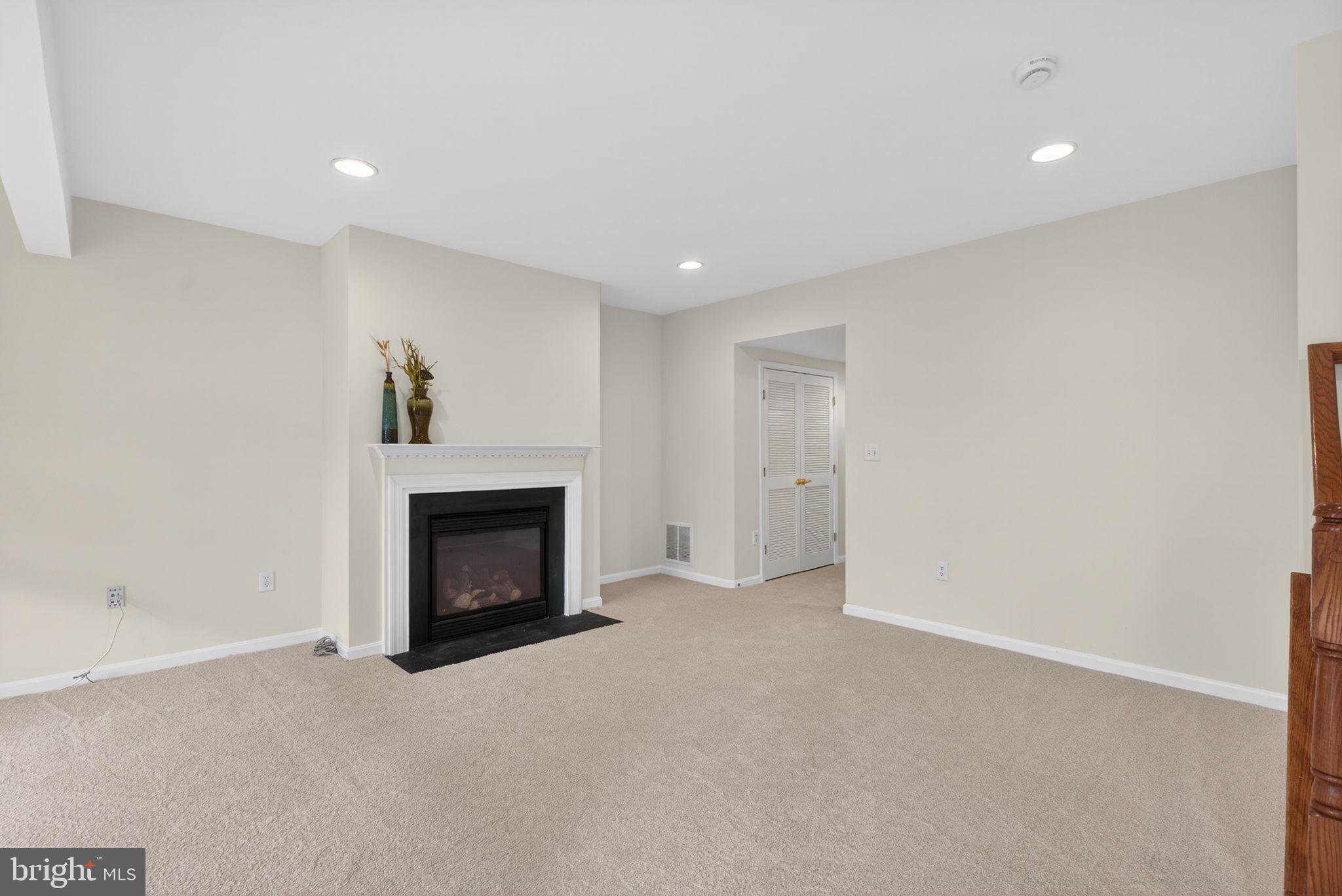 POTOMAC STATION - Residential