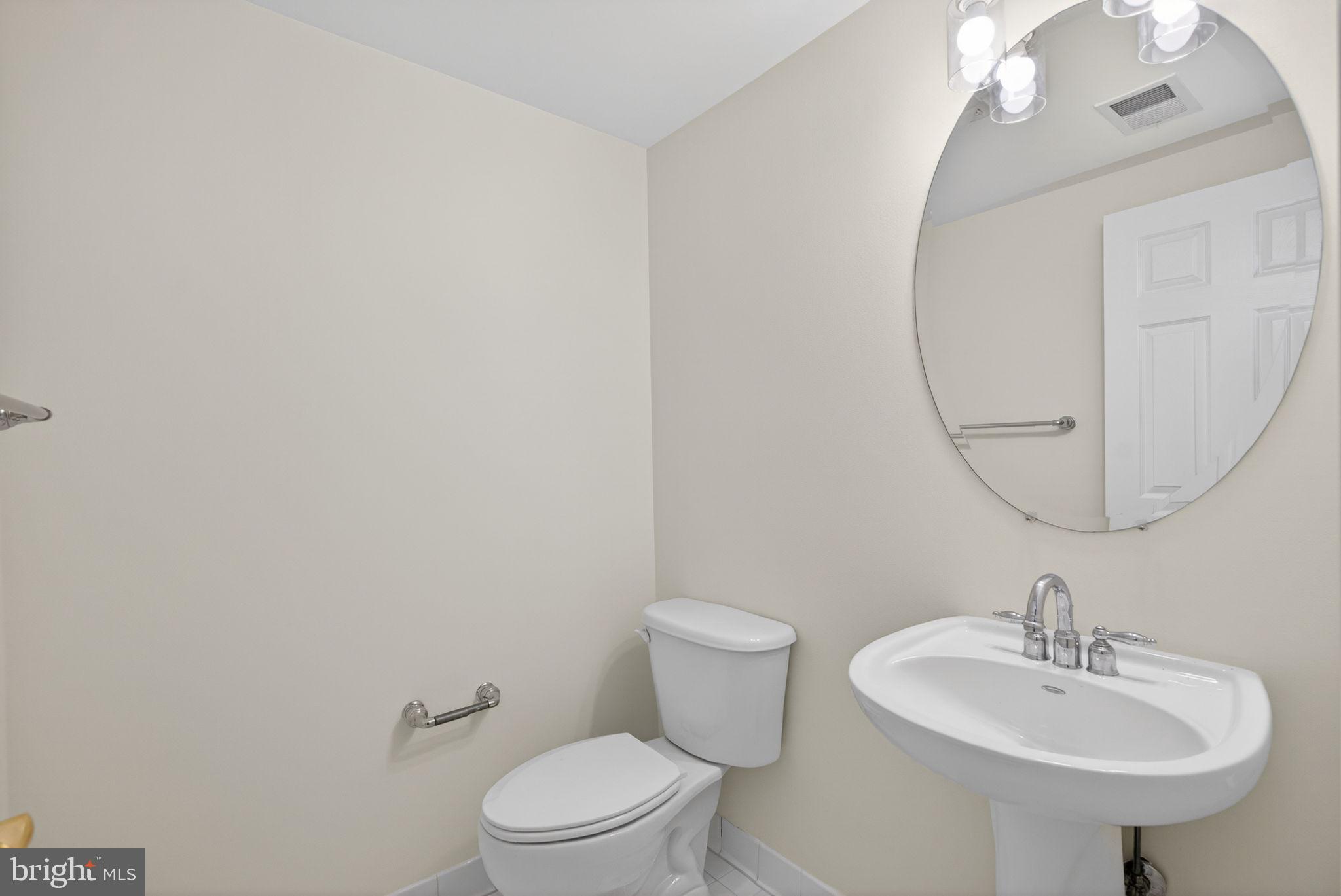 POTOMAC STATION - Residential