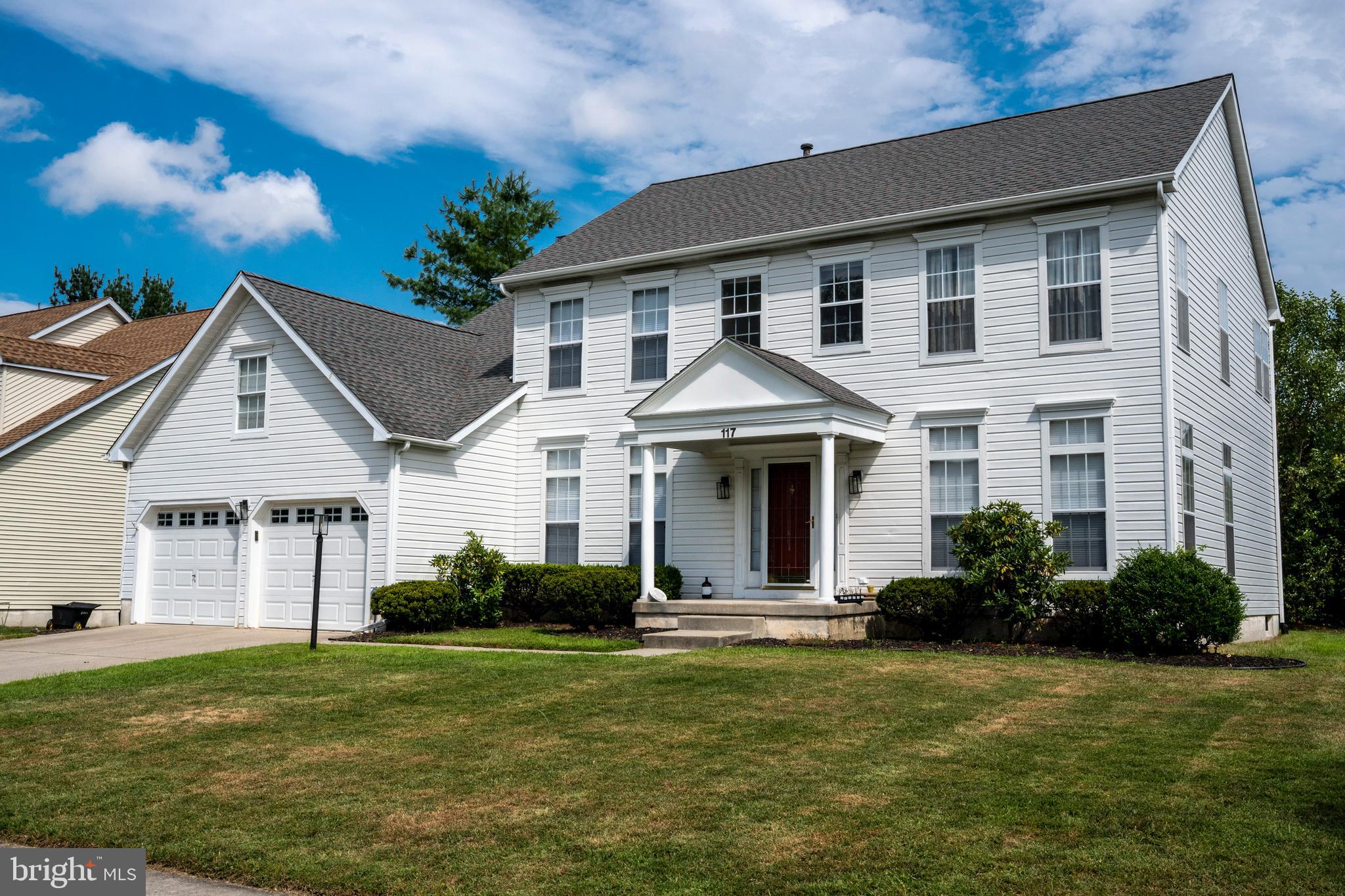 117 LUCERNE BOULEVARD