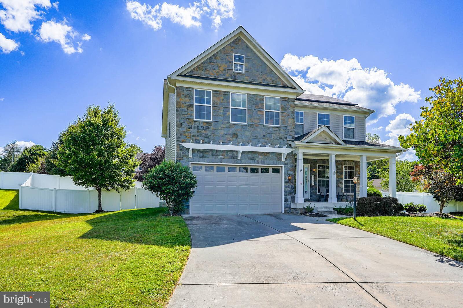5601 OLIVIA COURT