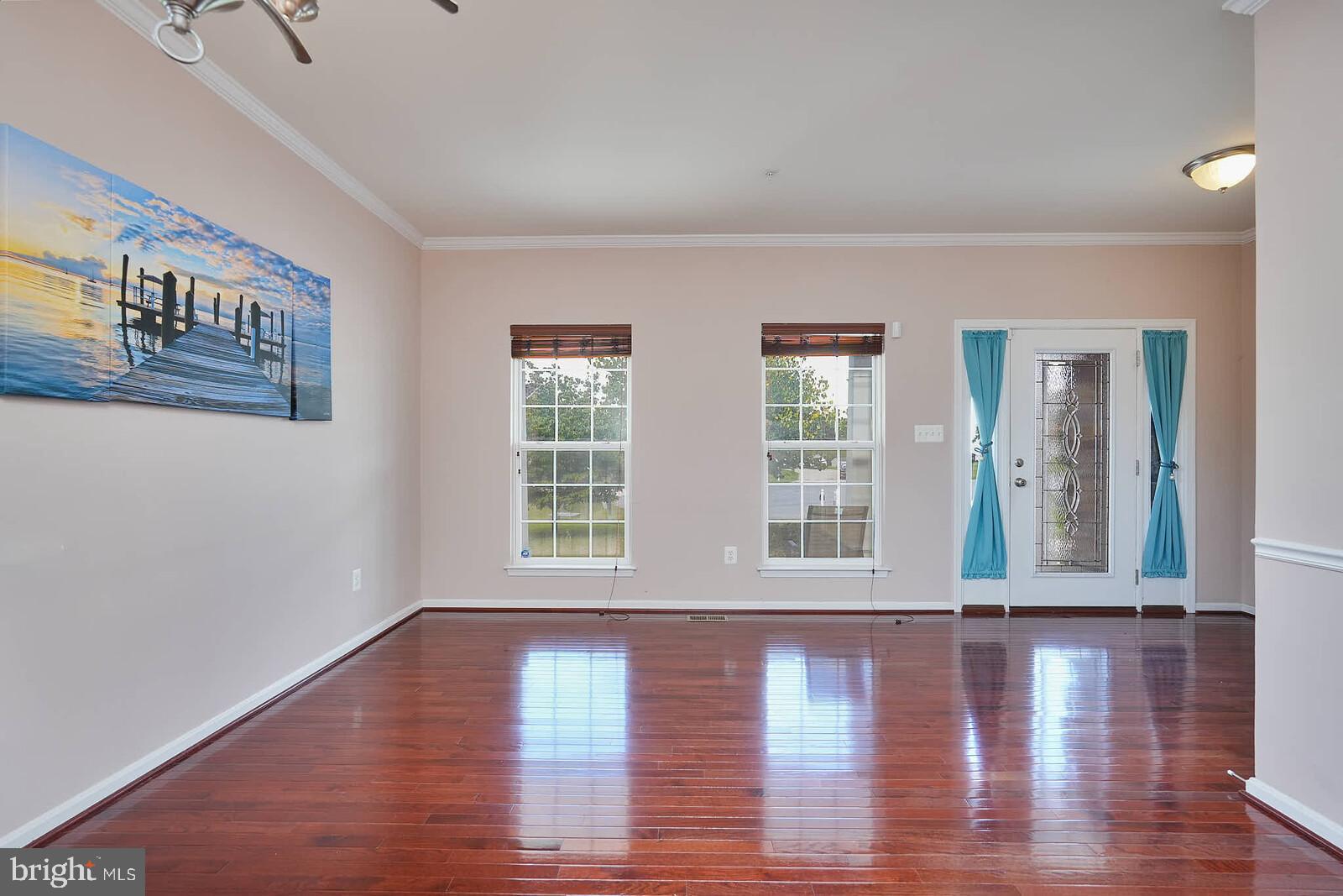 DIXON PROPERTY - Residential