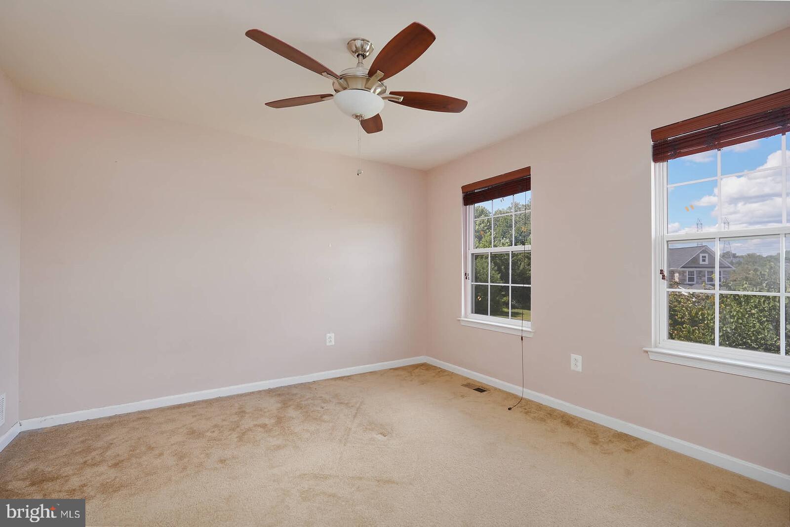 DIXON PROPERTY - Residential