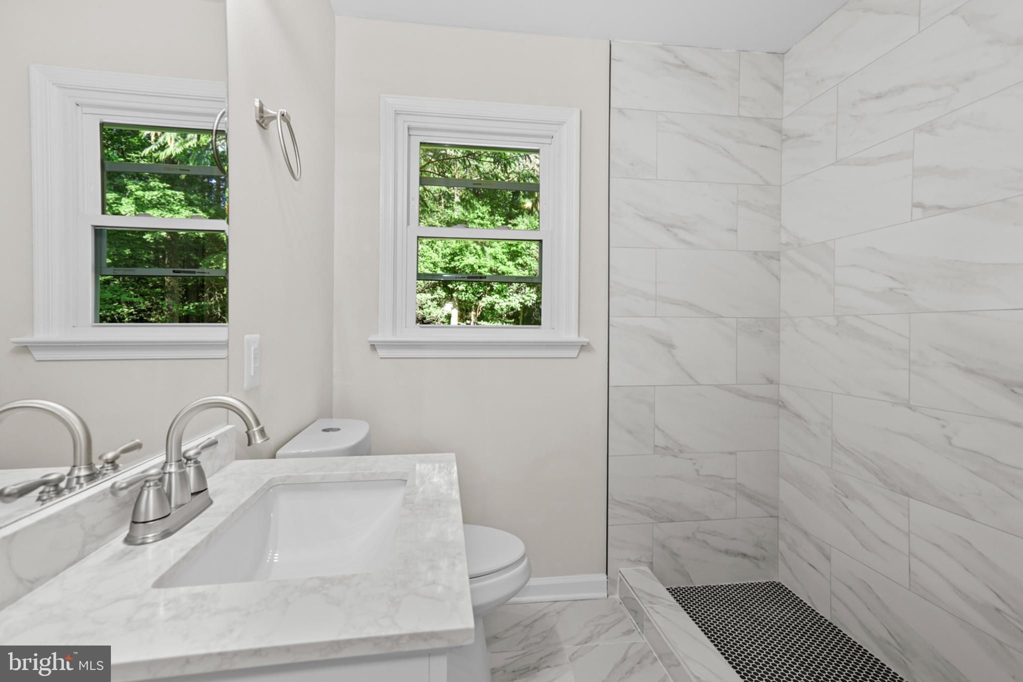 PBE CHRYSTAL LAKE - Residential Lease