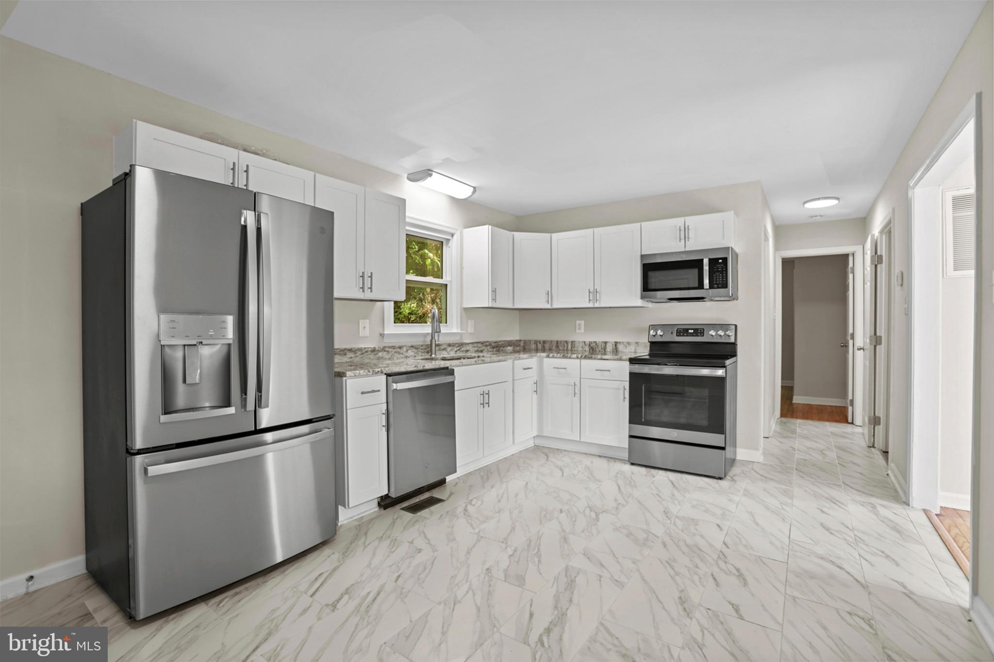 PBE CHRYSTAL LAKE - Residential Lease