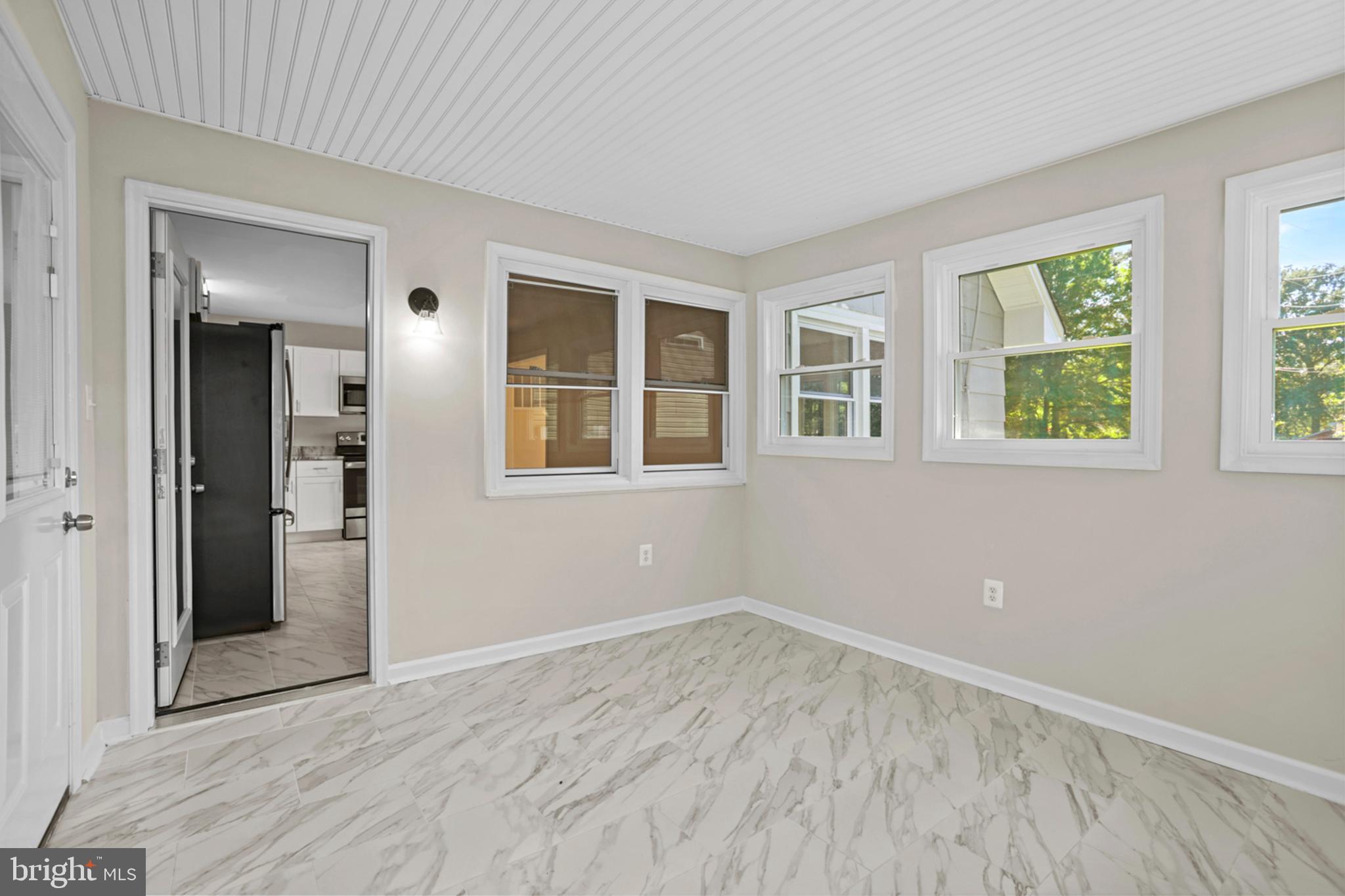 PBE CHRYSTAL LAKE - Residential Lease