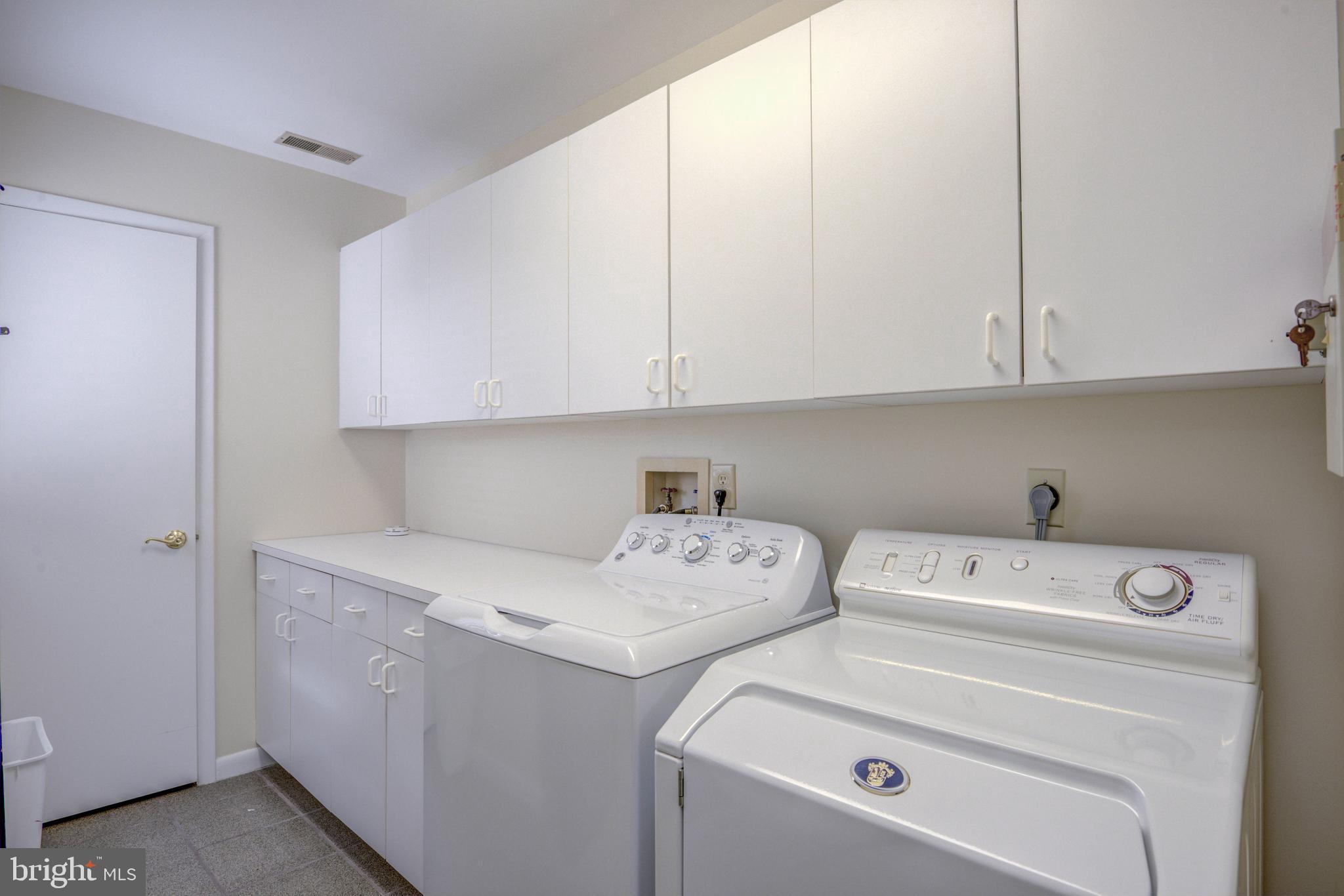 GULLS NEST - Residential