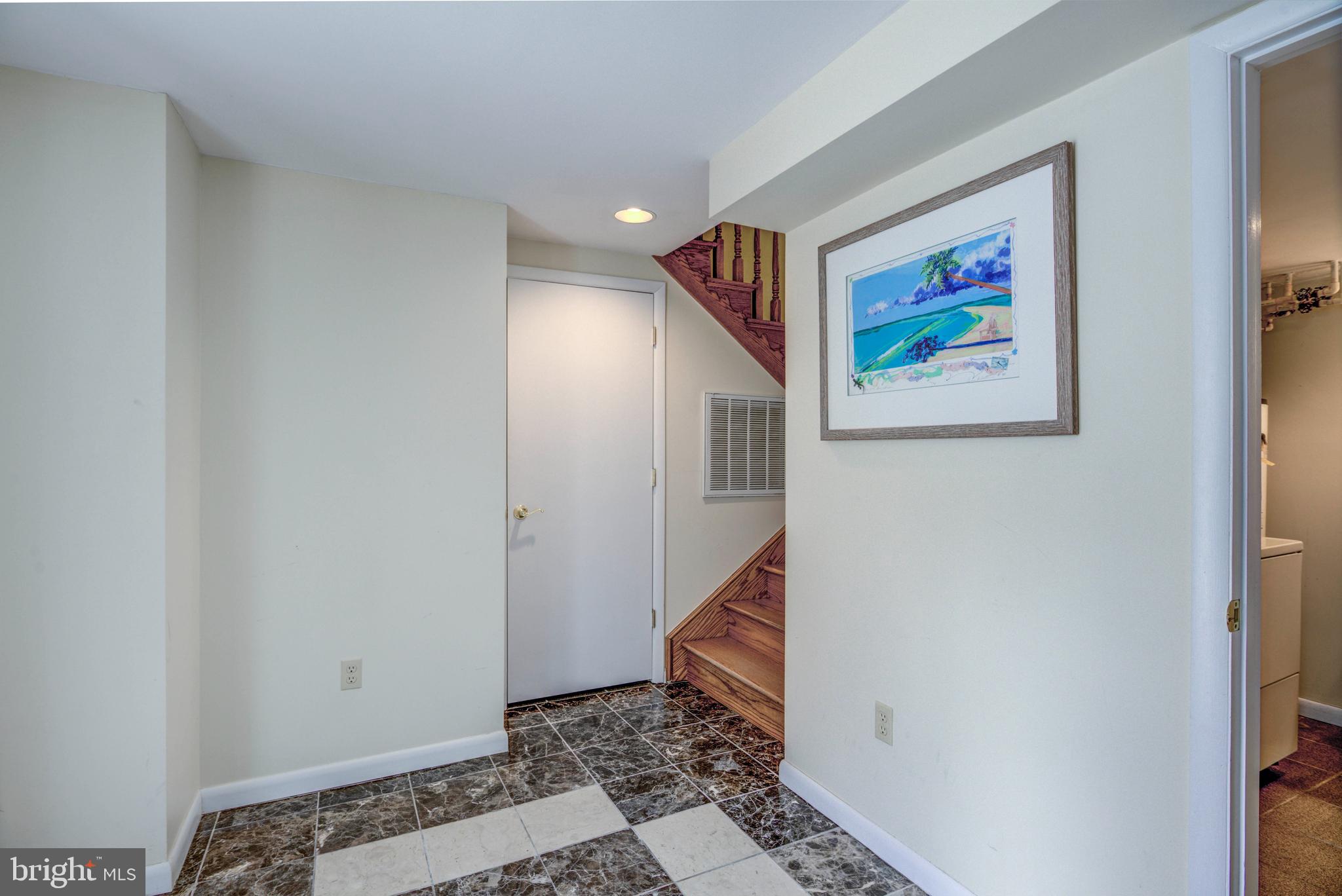 GULLS NEST - Residential