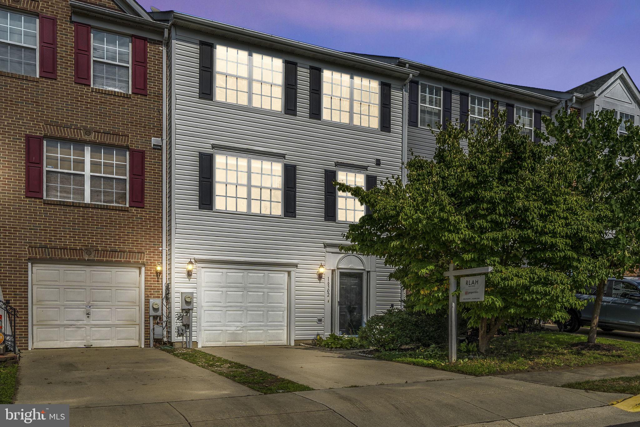 PIN OAK VILLAGE - Residential