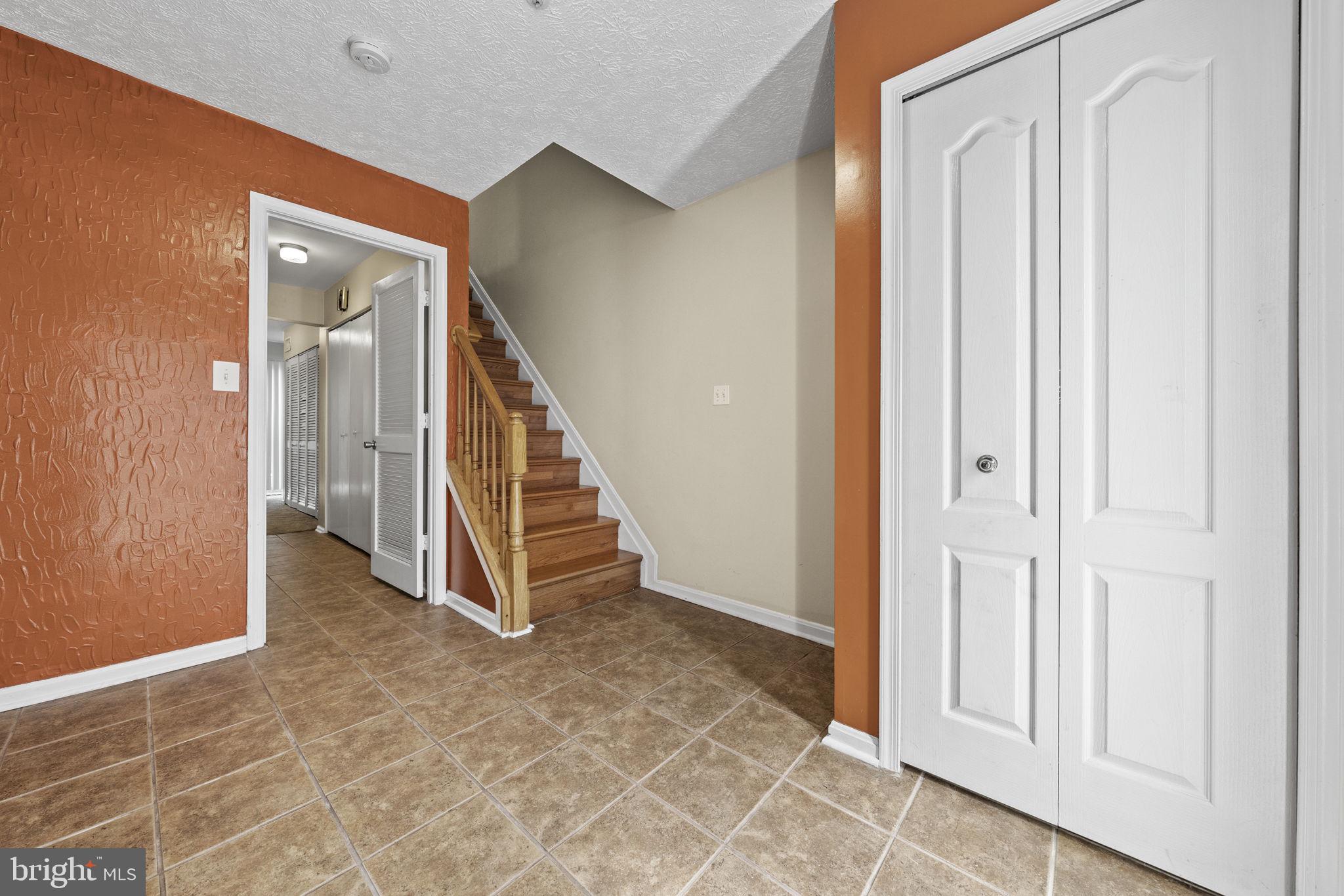 PIN OAK VILLAGE - Residential