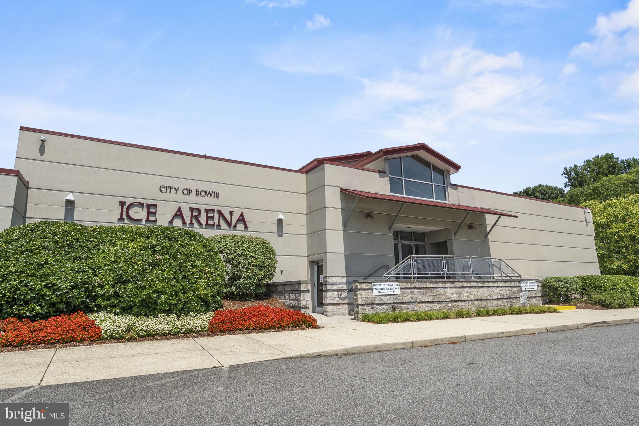 PIN OAK VILLAGE - Residential