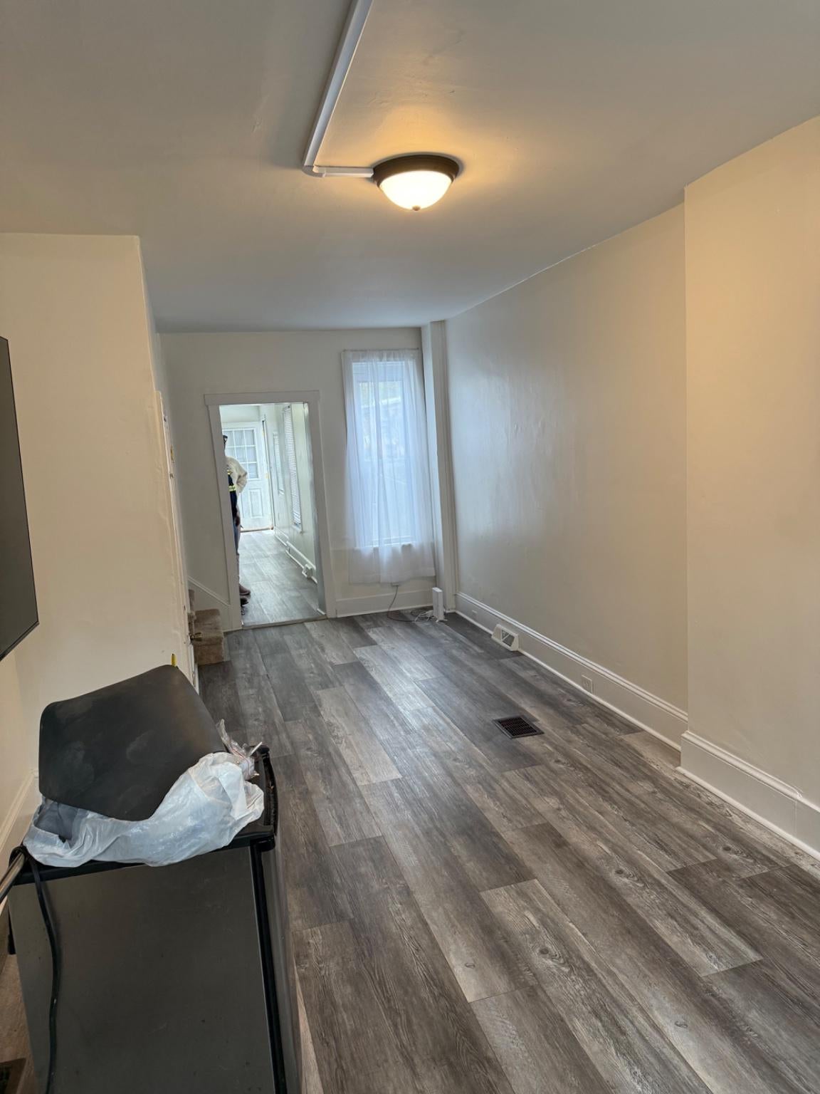 837 LOCUST STREET