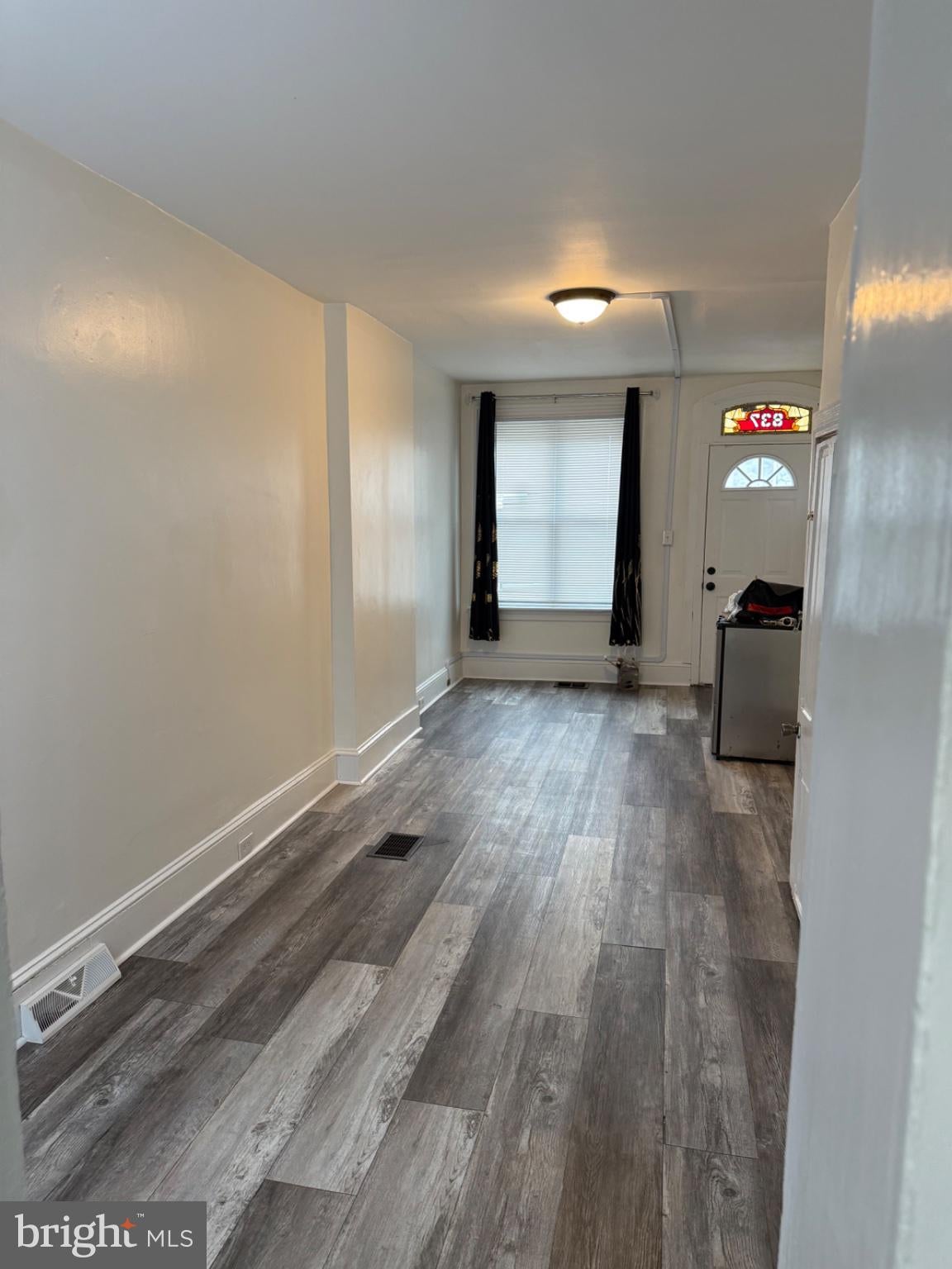 837 LOCUST STREET