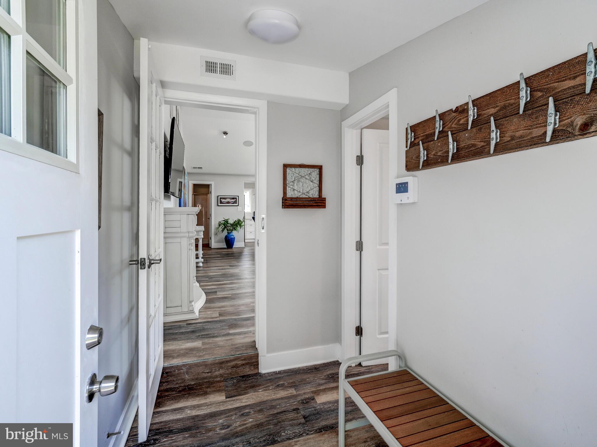 STANSBURY MANOR - Residential