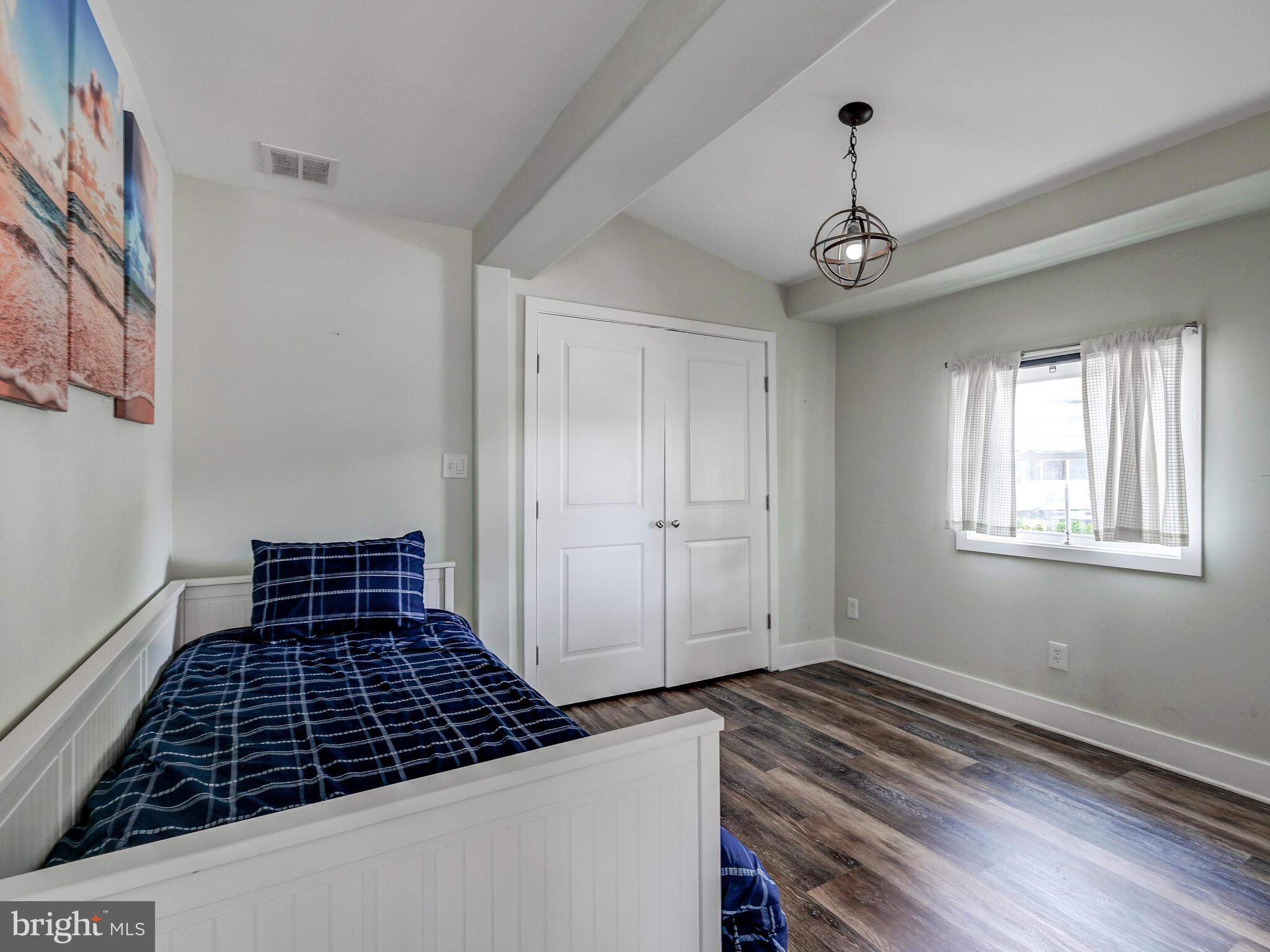 STANSBURY MANOR - Residential