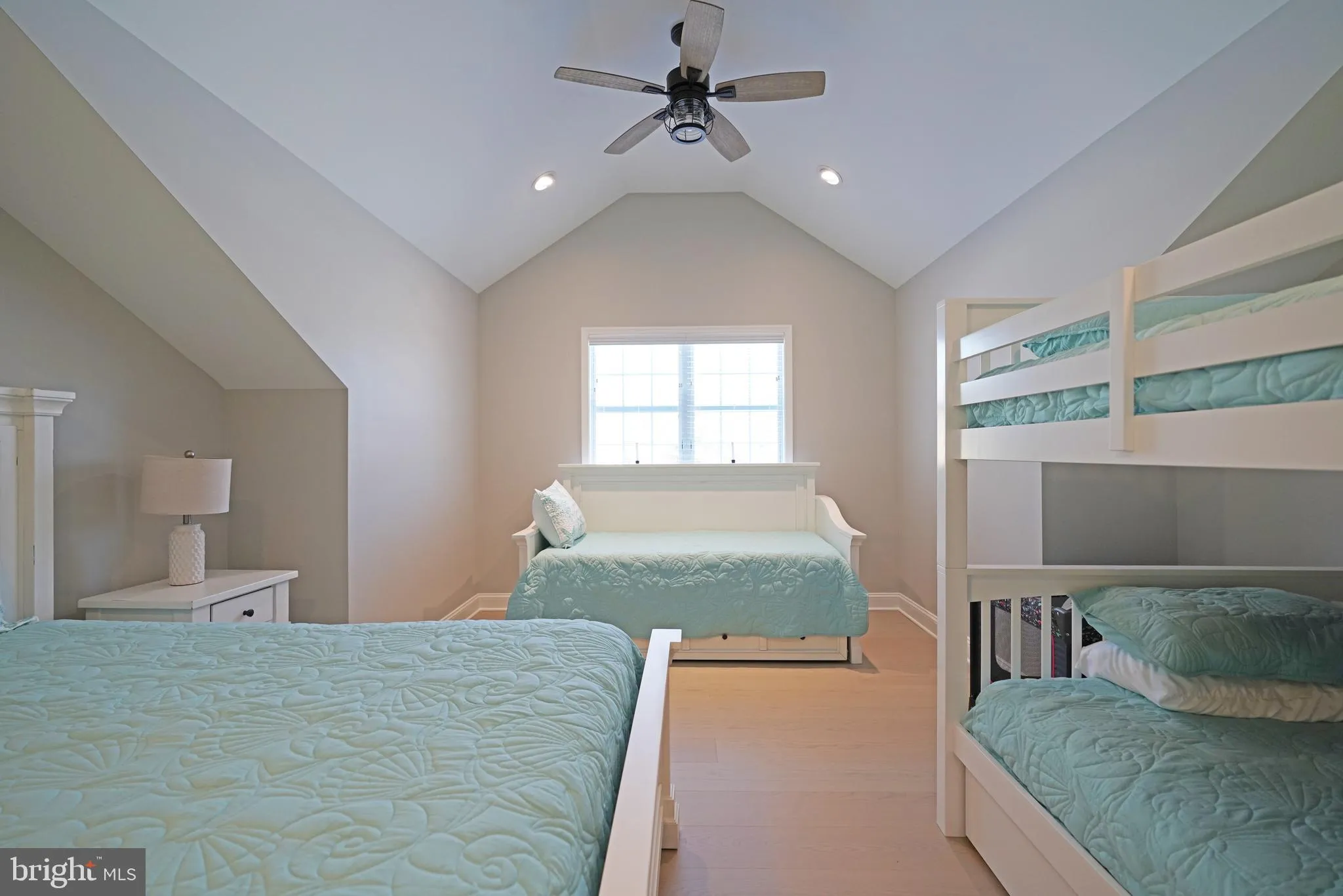 Millsboro, Delaware 19966, United States, 7 Bedrooms Bedrooms, ,5 BathroomsBathrooms,Residential,Pending,19333