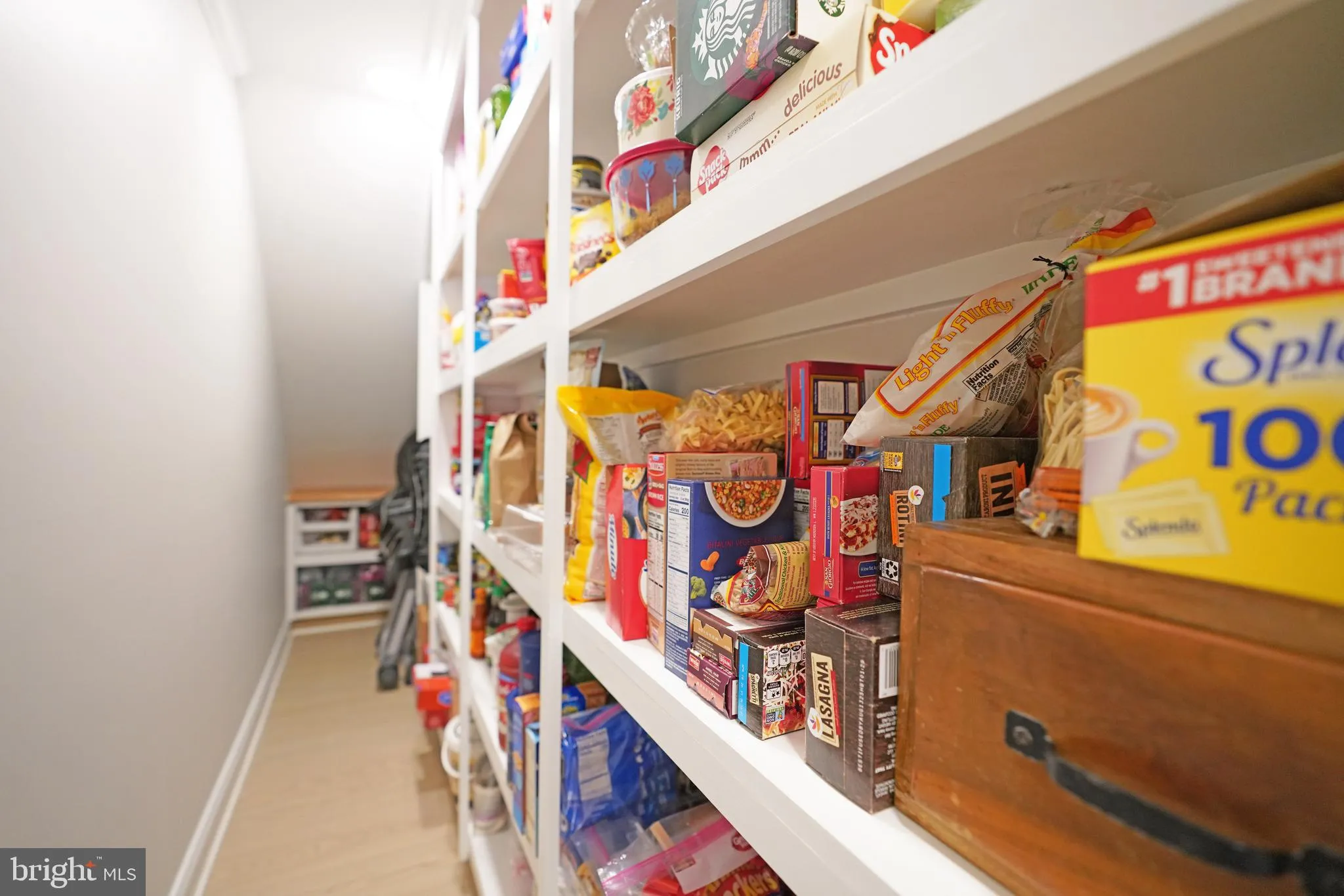 Millsboro, Delaware 19966, United States, 7 Bedrooms Bedrooms, ,5 BathroomsBathrooms,Residential,Pending,19333