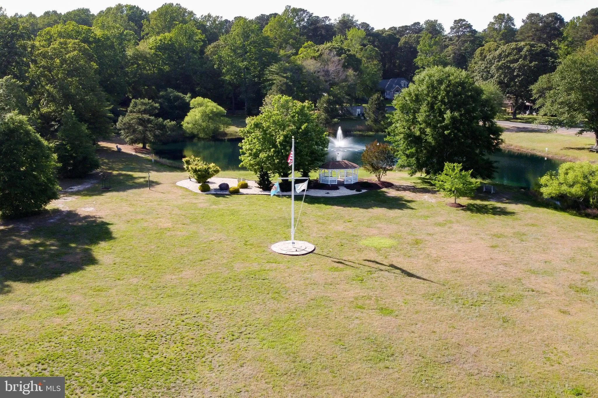 Millsboro, Delaware 19966, United States, 7 Bedrooms Bedrooms, ,5 BathroomsBathrooms,Residential,Pending,19333