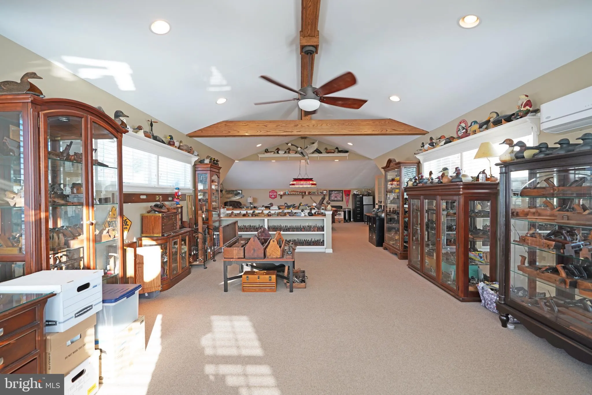 Millsboro, Delaware 19966, United States, 7 Bedrooms Bedrooms, ,5 BathroomsBathrooms,Residential,Pending,19333