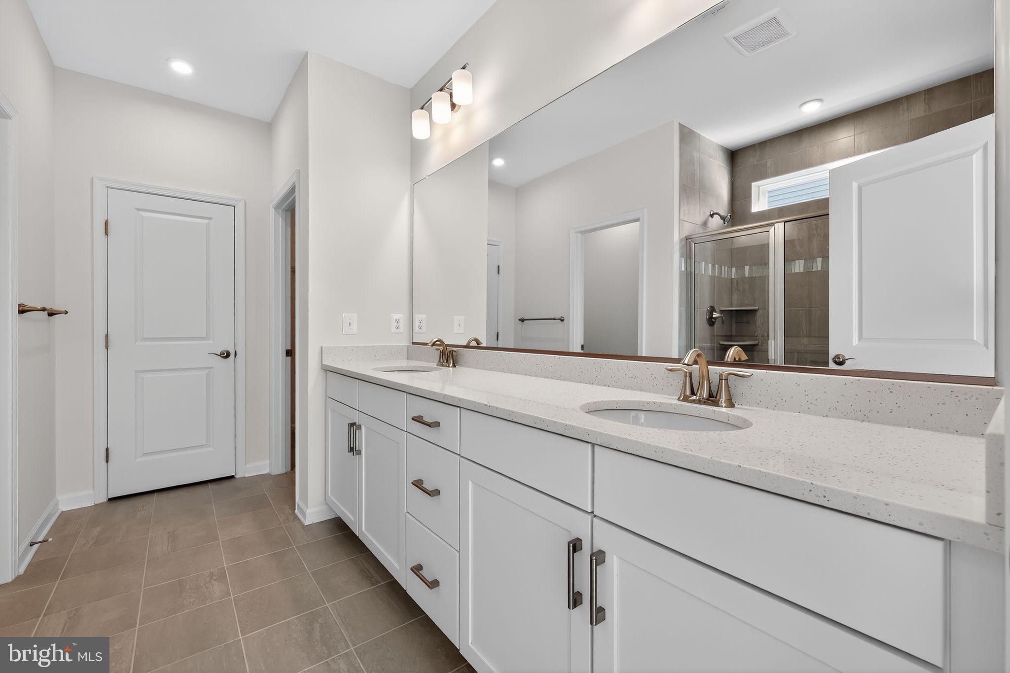 SANDPIPER COVE - Residential