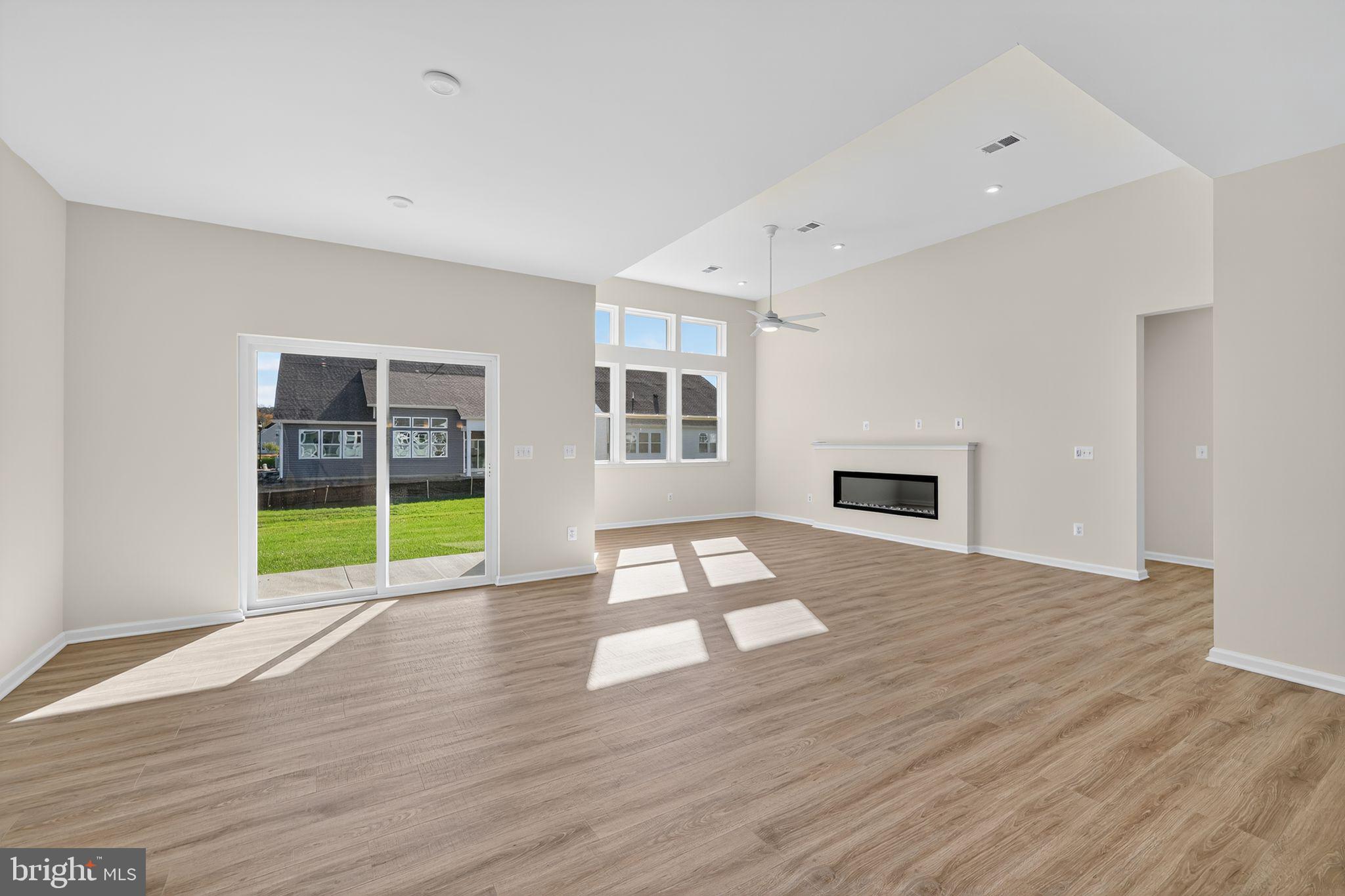 SANDPIPER COVE - Residential