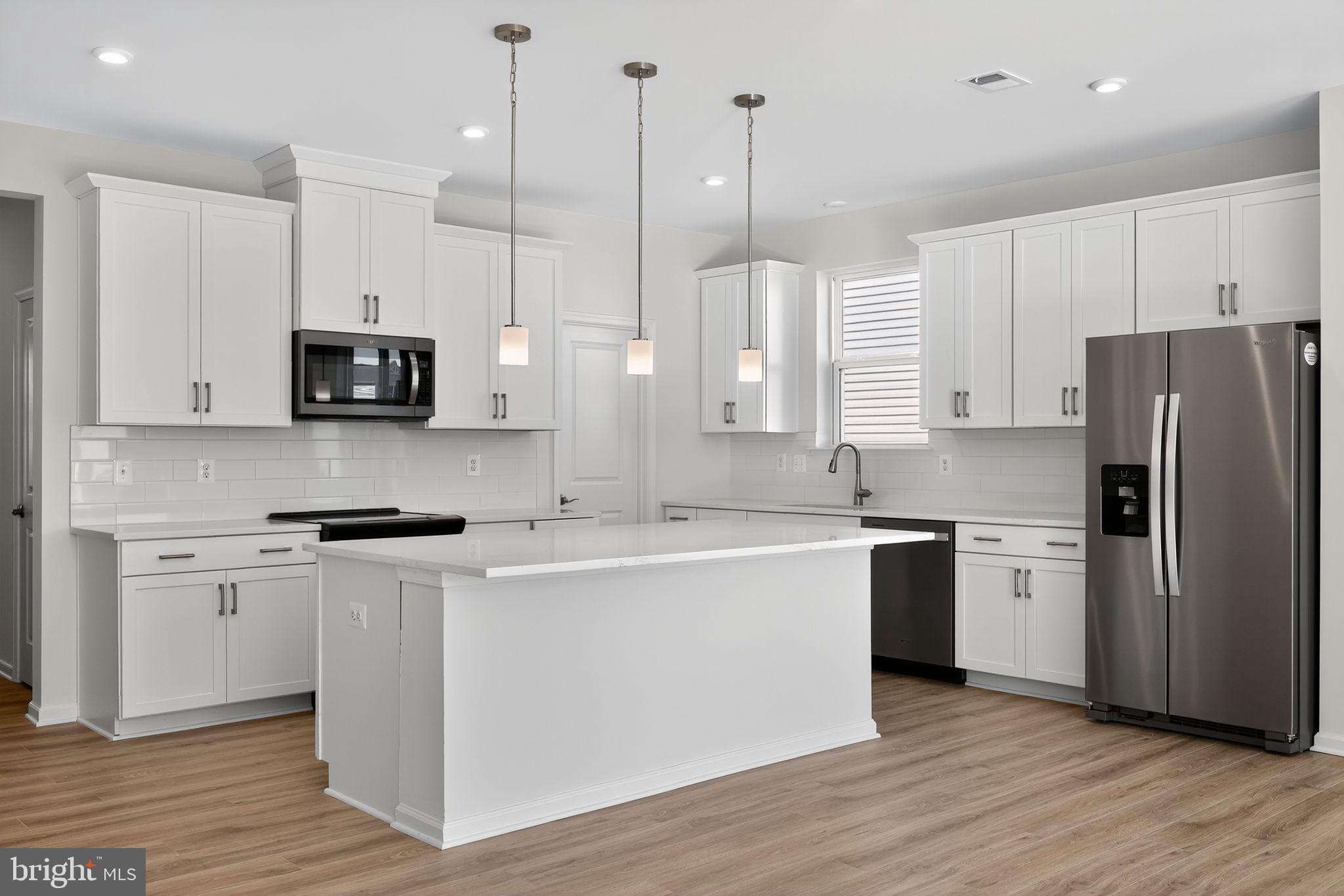 SANDPIPER COVE - Residential