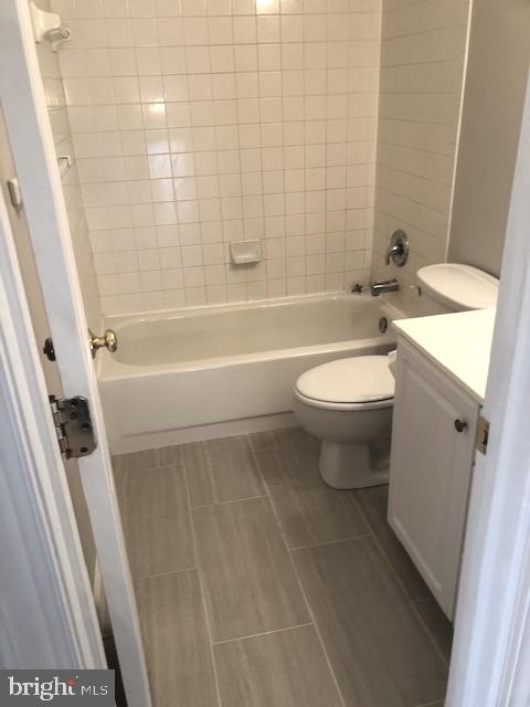 POTOMAC TERRACE - Residential Lease