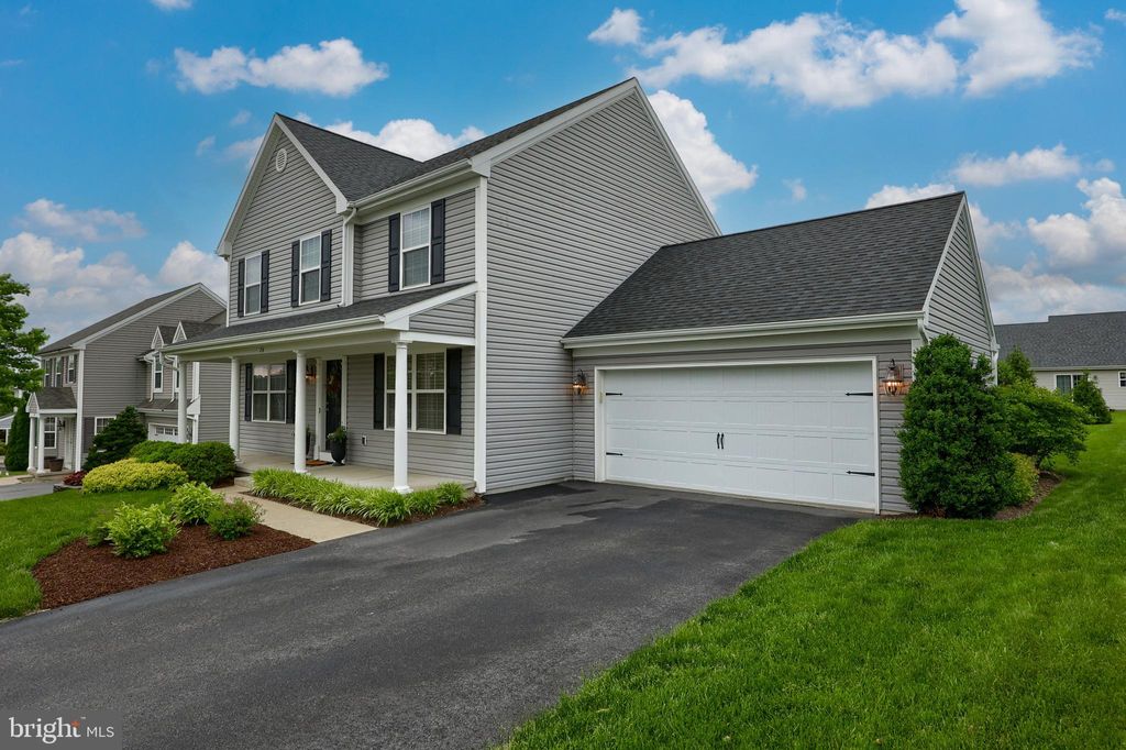 Photo of 24 Autumn Blaze Way, EPHRATA, PA 17522 (MLS # PALA2070734)