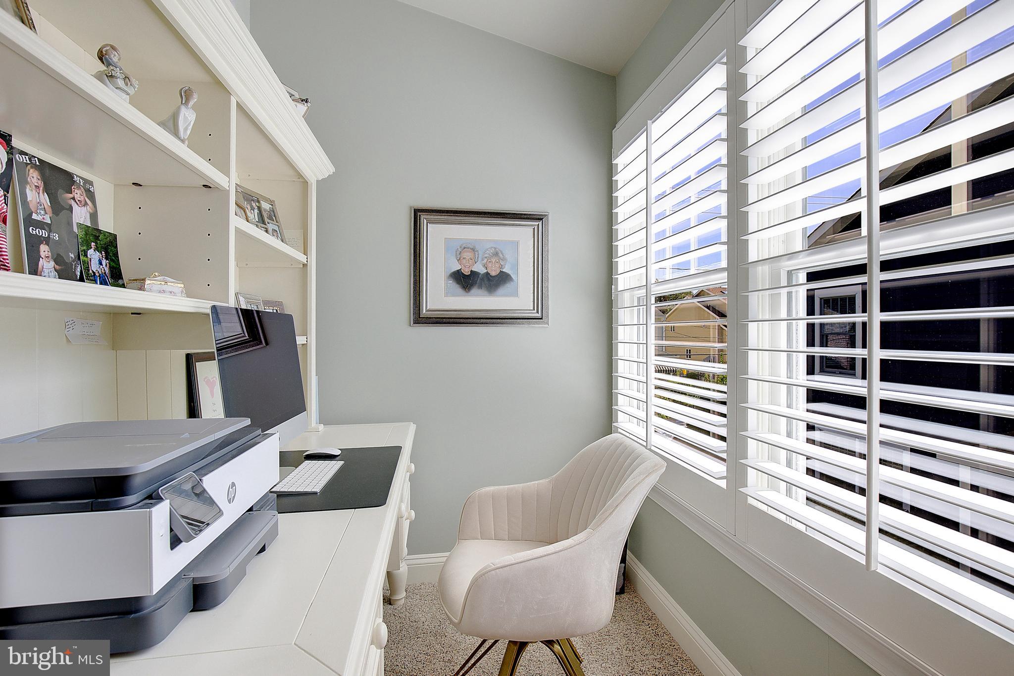EASTPORT - Residential