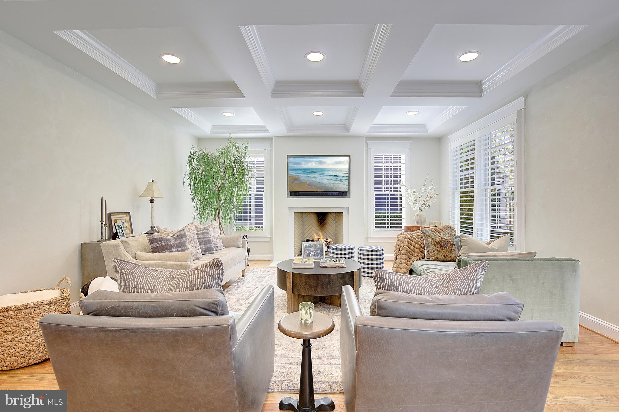 EASTPORT - Residential