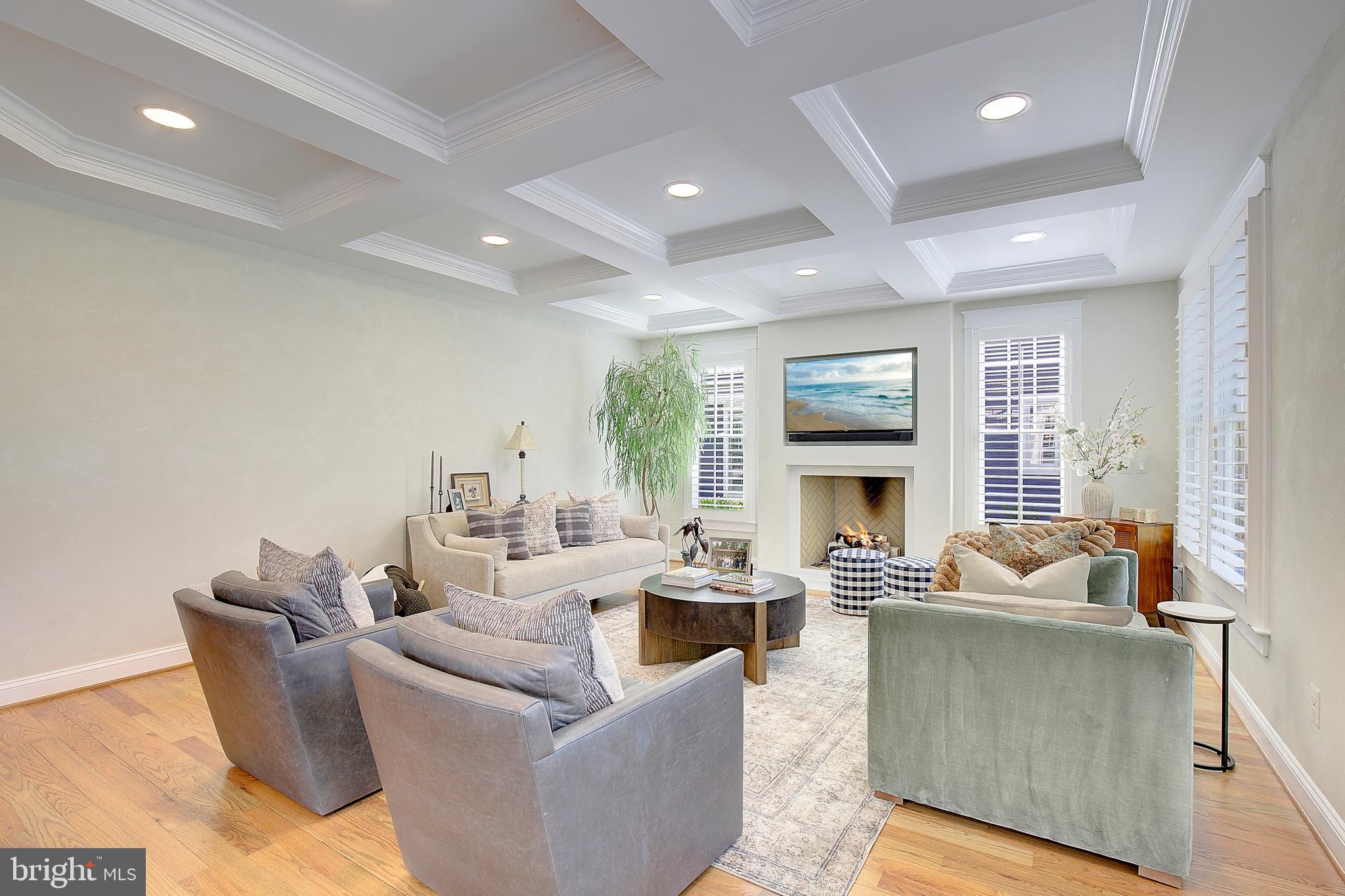 EASTPORT - Residential