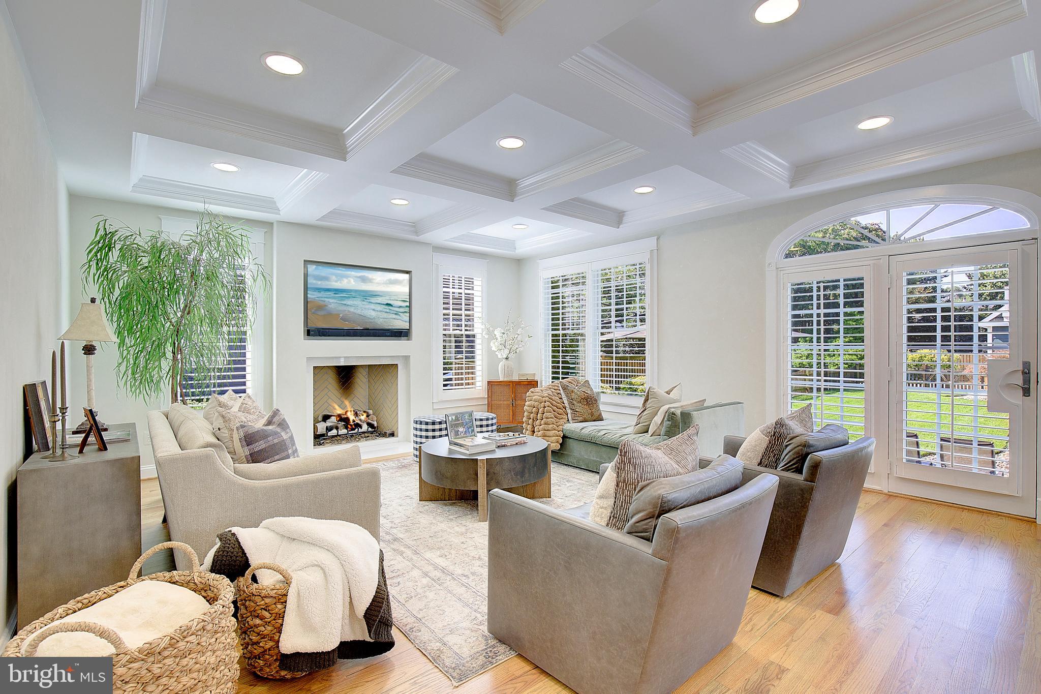 EASTPORT - Residential