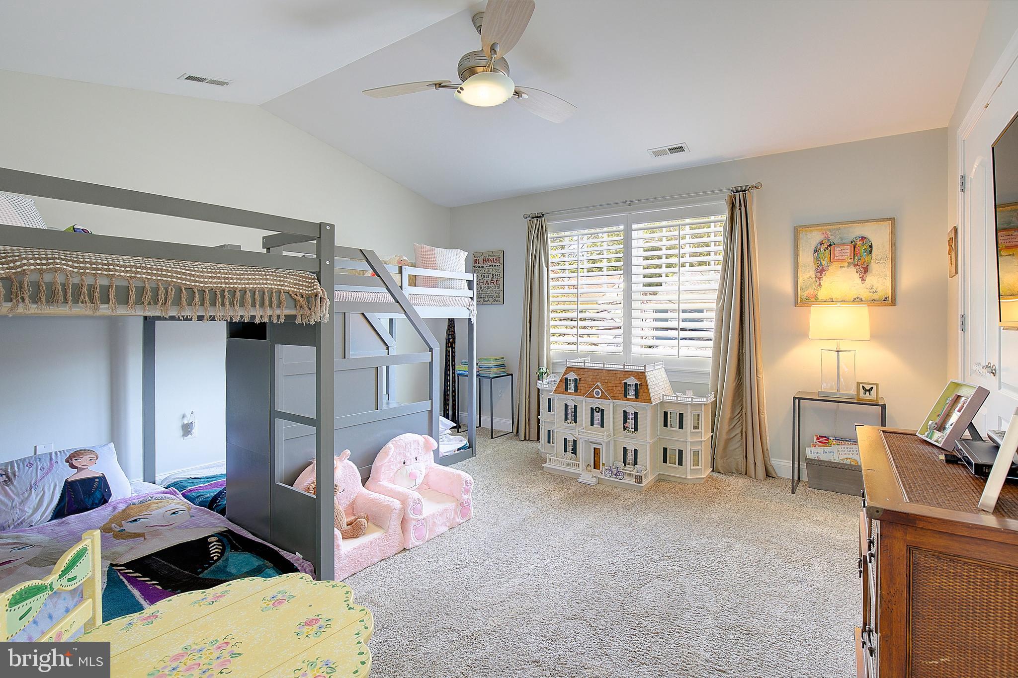 EASTPORT - Residential