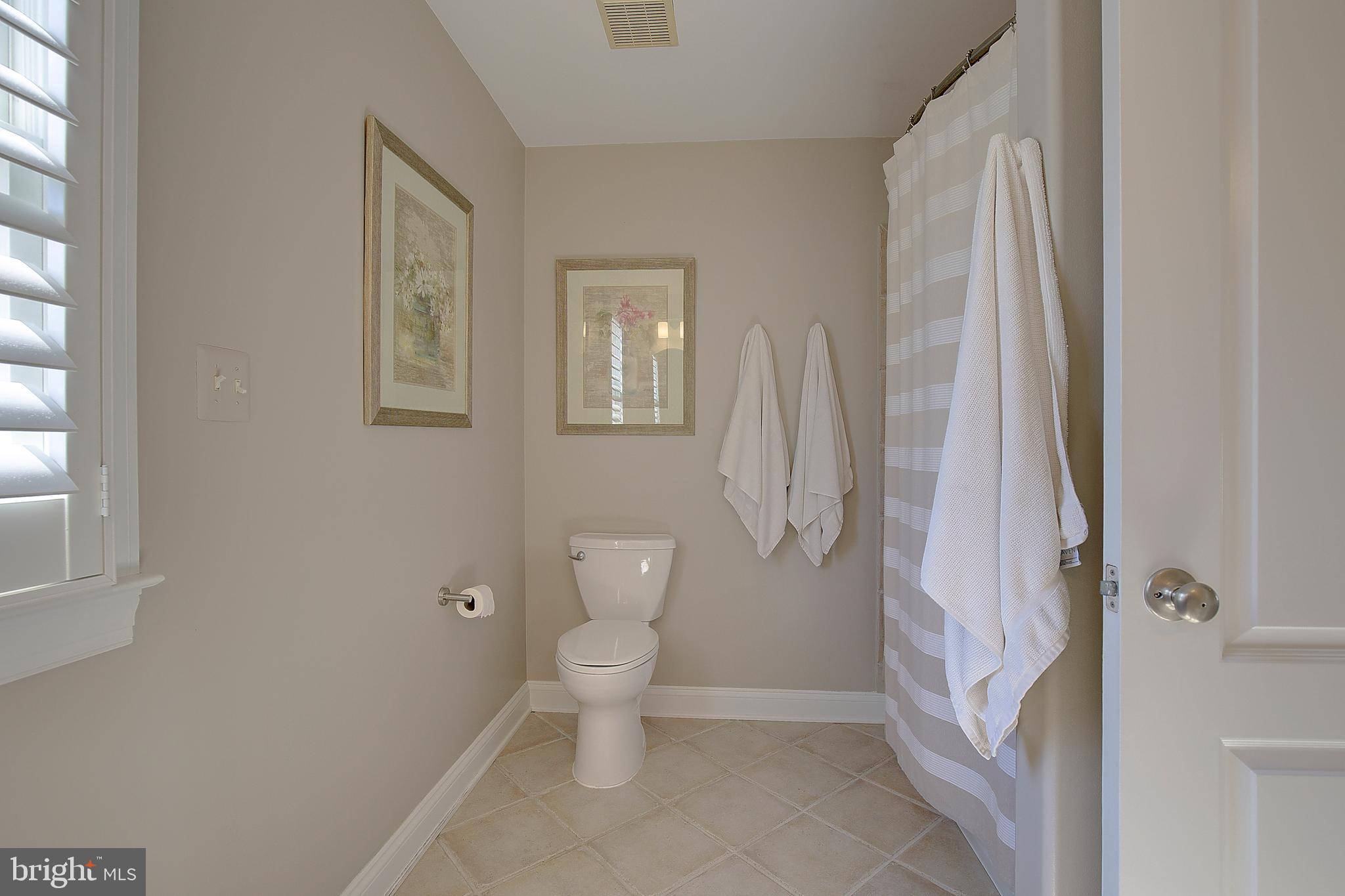 EASTPORT - Residential