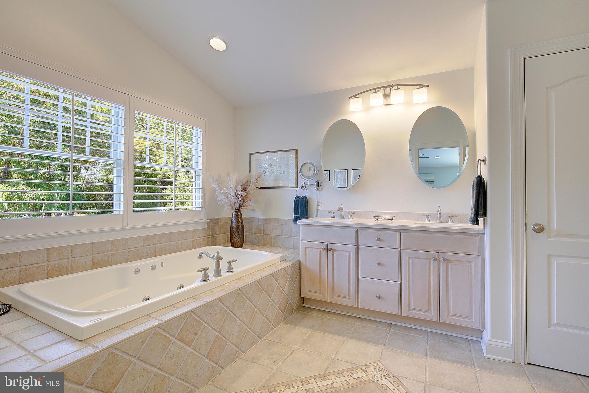 EASTPORT - Residential