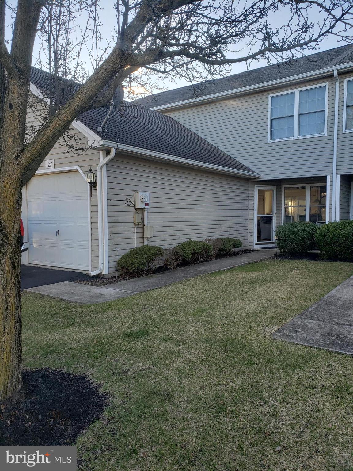 MIDDLETON ESTATES - Residential