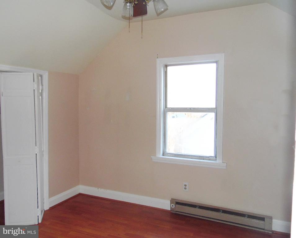 LAKE WALKER - Residential