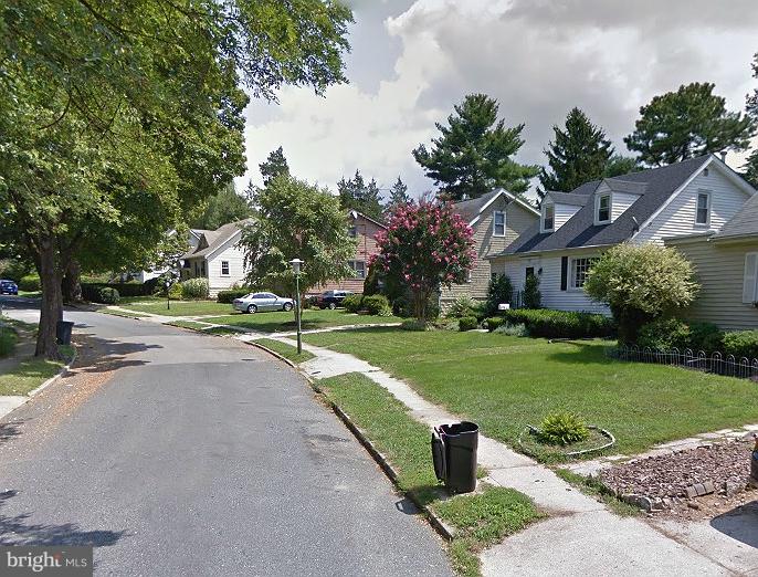 LAKE WALKER - Residential