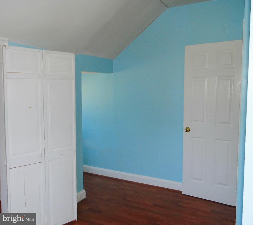 LAKE WALKER - Residential