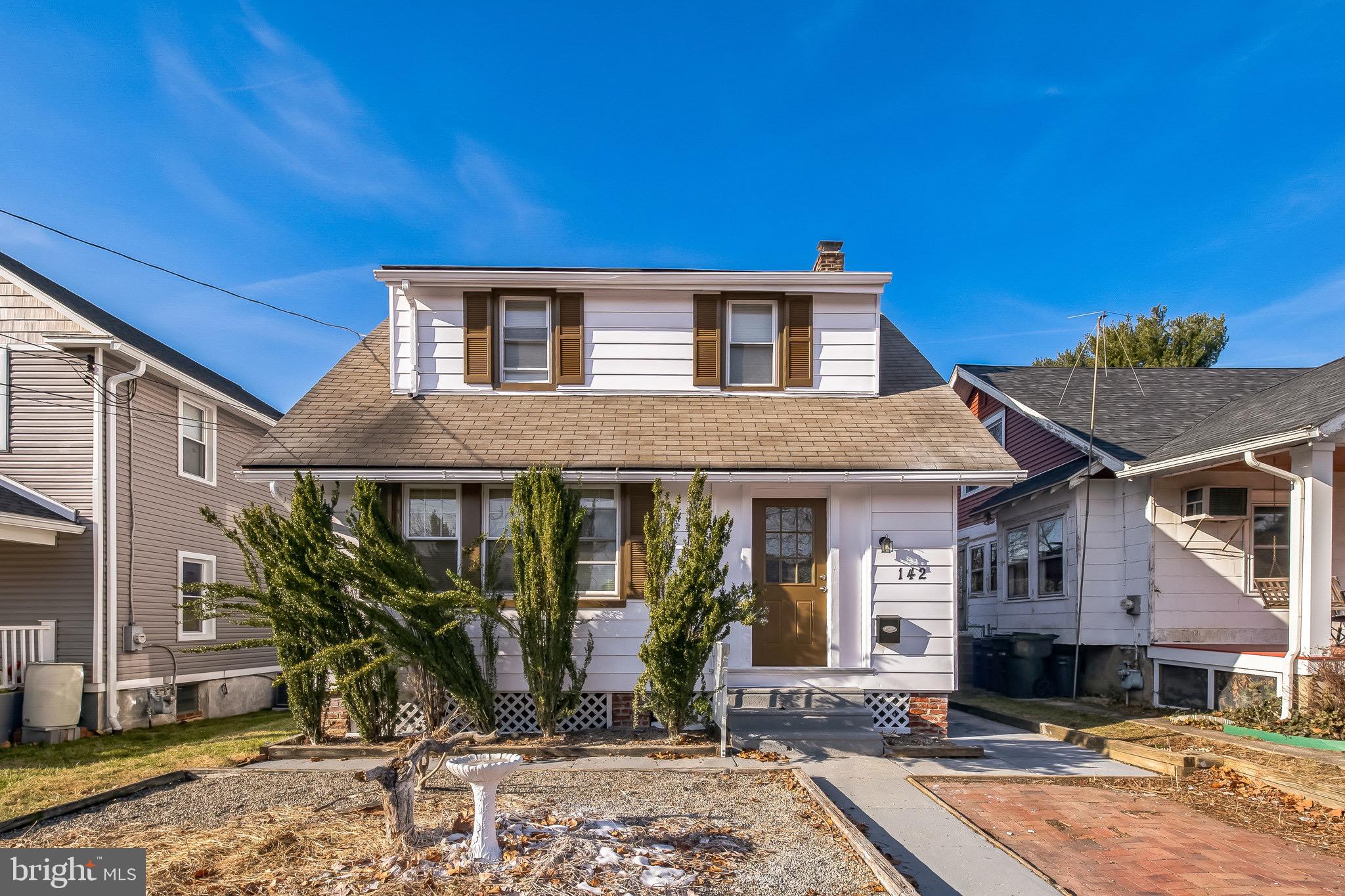 142 CENTRAL AVENUE