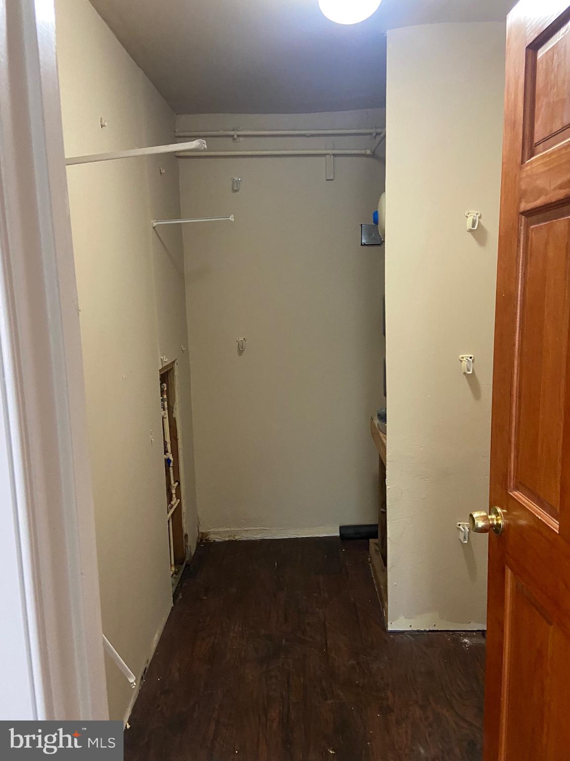 FRANKLIN SQUARE HISTORIC DISTRICT - Residential Lease