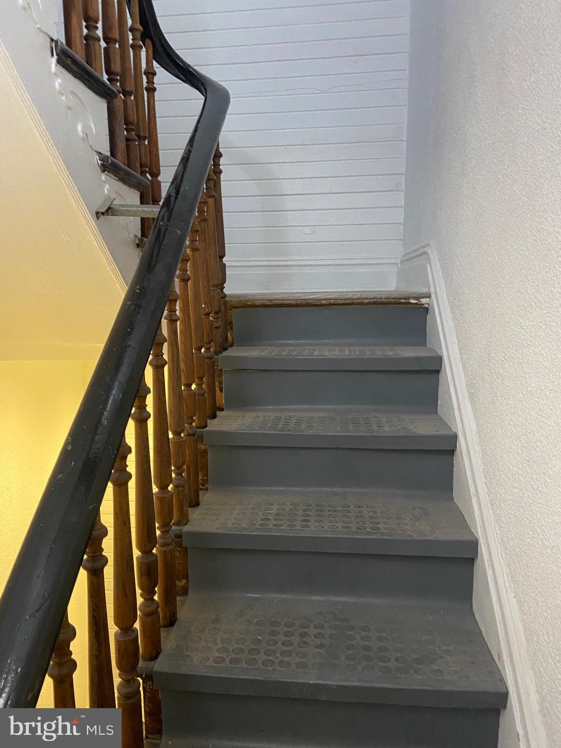 FRANKLIN SQUARE HISTORIC DISTRICT - Residential Lease