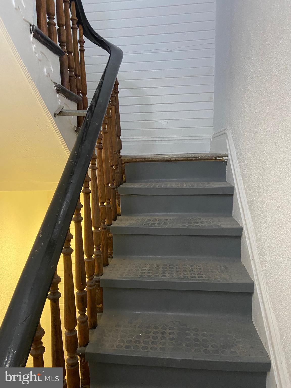 FRANKLIN SQUARE HISTORIC DISTRICT - Residential Lease