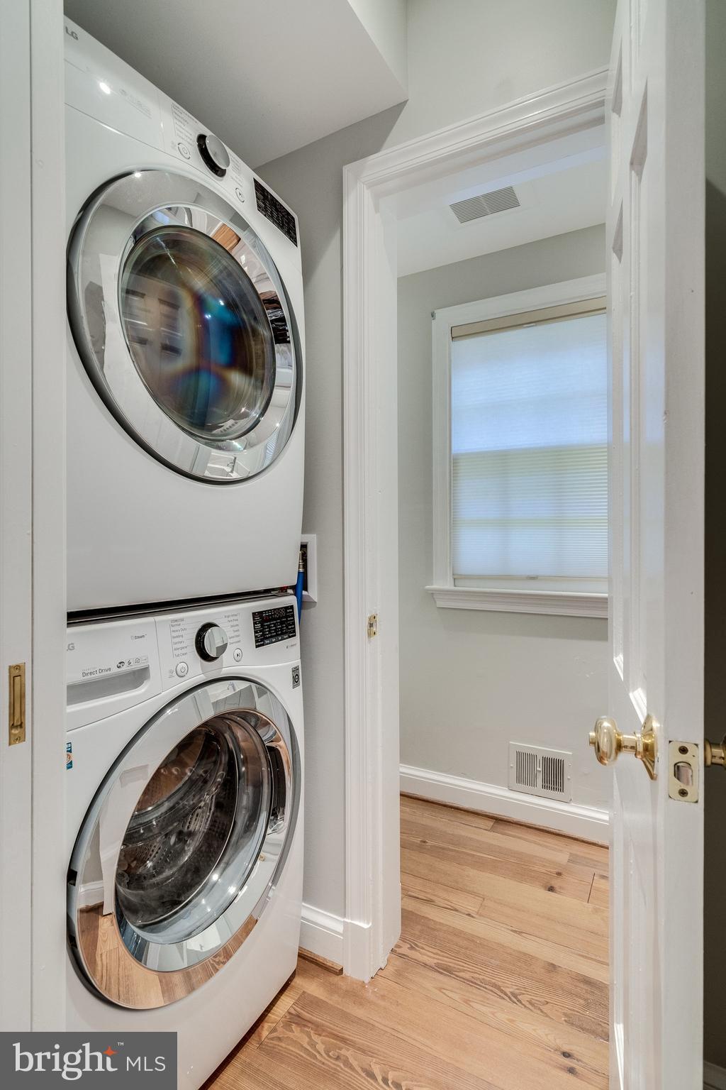 OLD TOWN ALEXANDRIA - Residential Lease