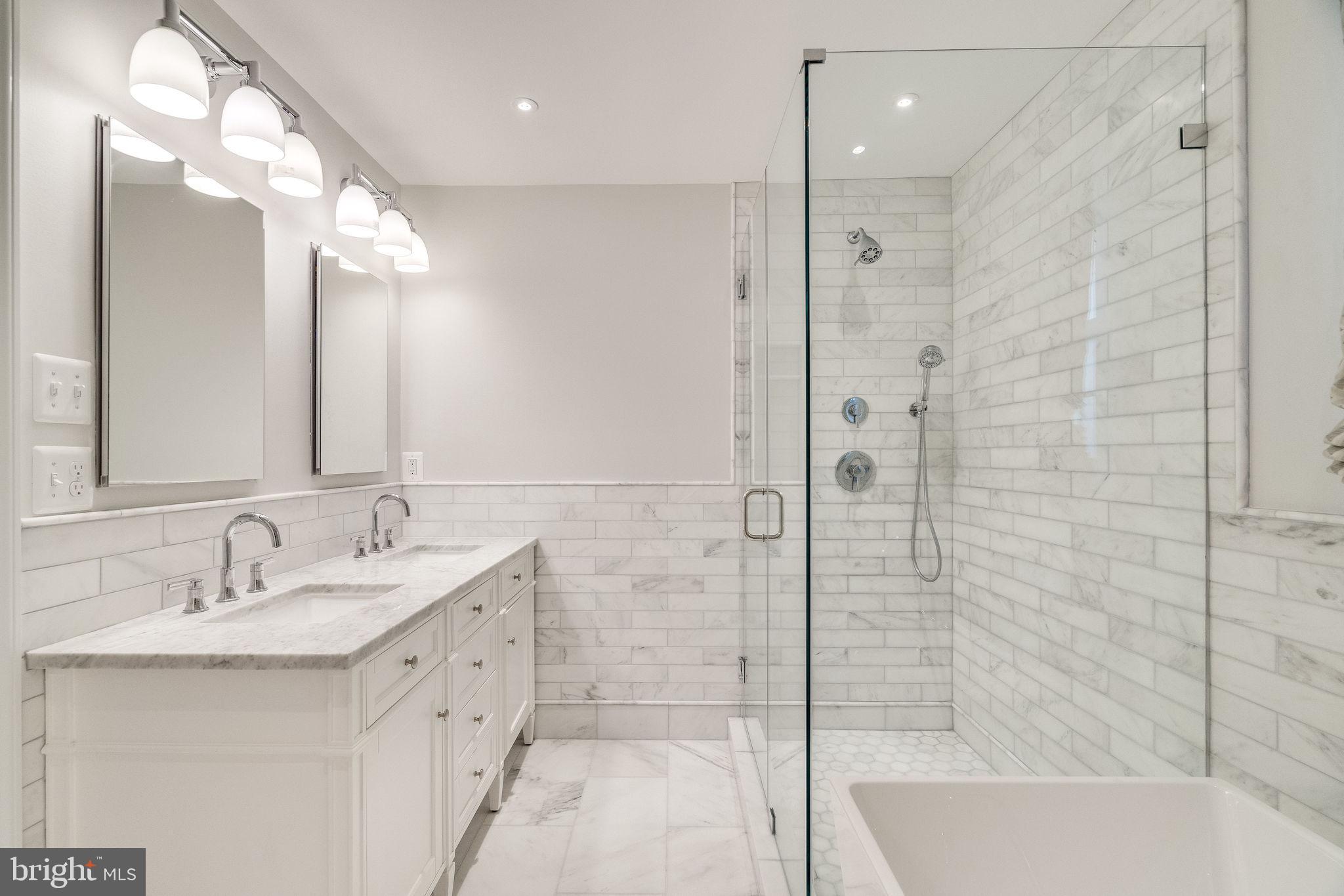 OLD TOWN ALEXANDRIA - Residential Lease