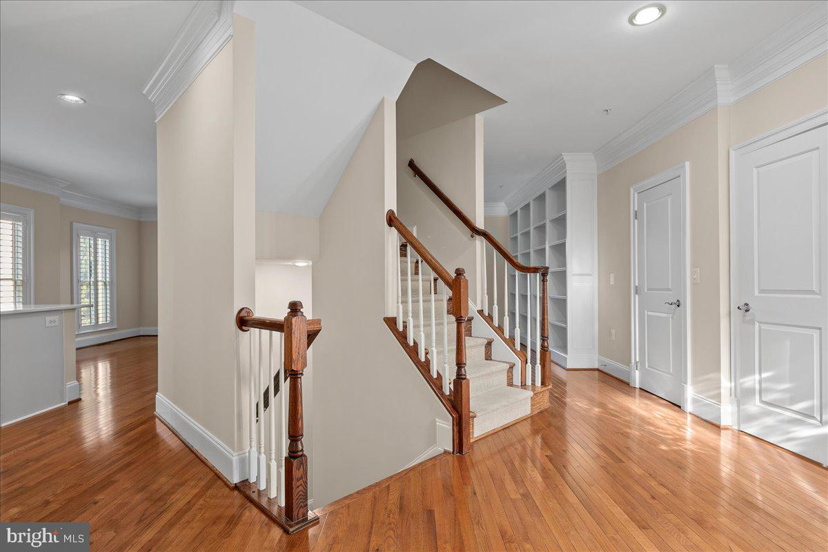 LIBERTY ROW - Residential